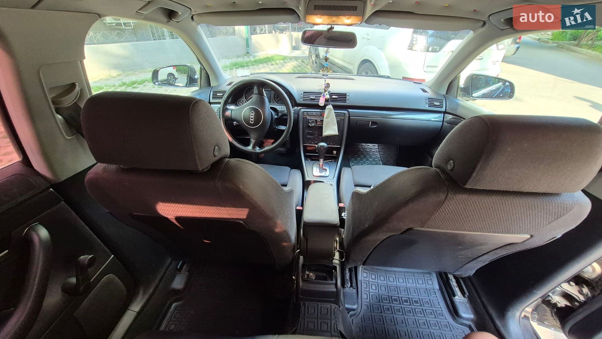 Audi A4 2004 VIN WAUZZZ8E55A092903 фото оголошення 2 з 7