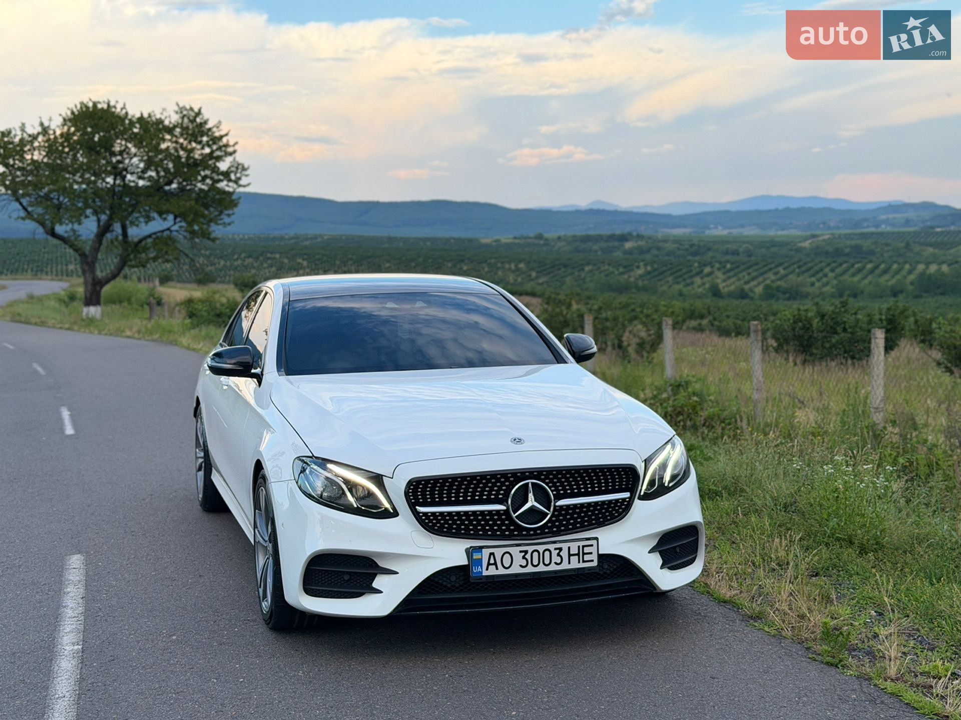Mercedes-Benz E-Class 2017 VIN WDD2130041A366511 фото оголошення 2 з 40