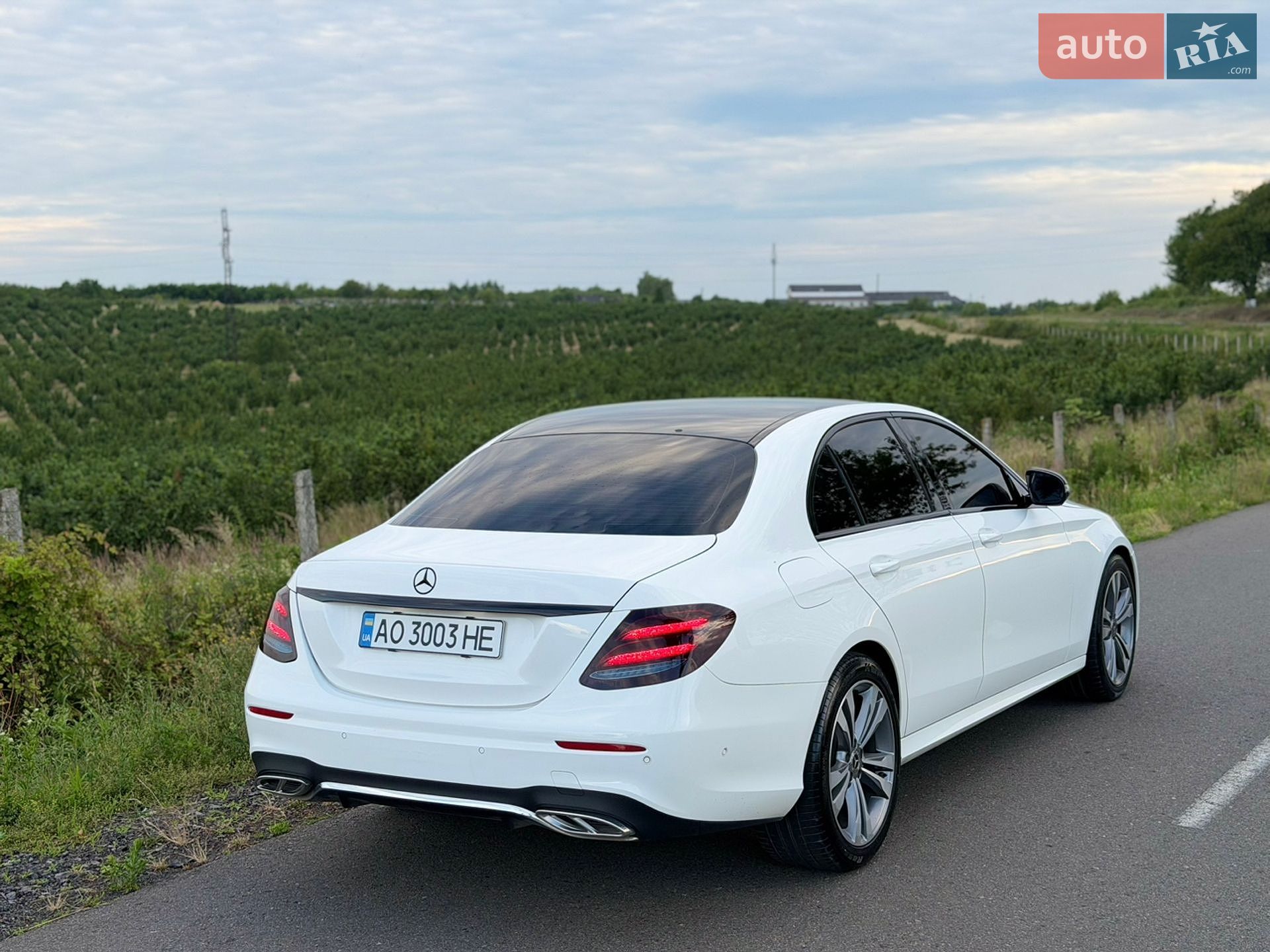 Mercedes-Benz E-Class 2017 VIN WDD2130041A366511 фото оголошення 8 з 40
