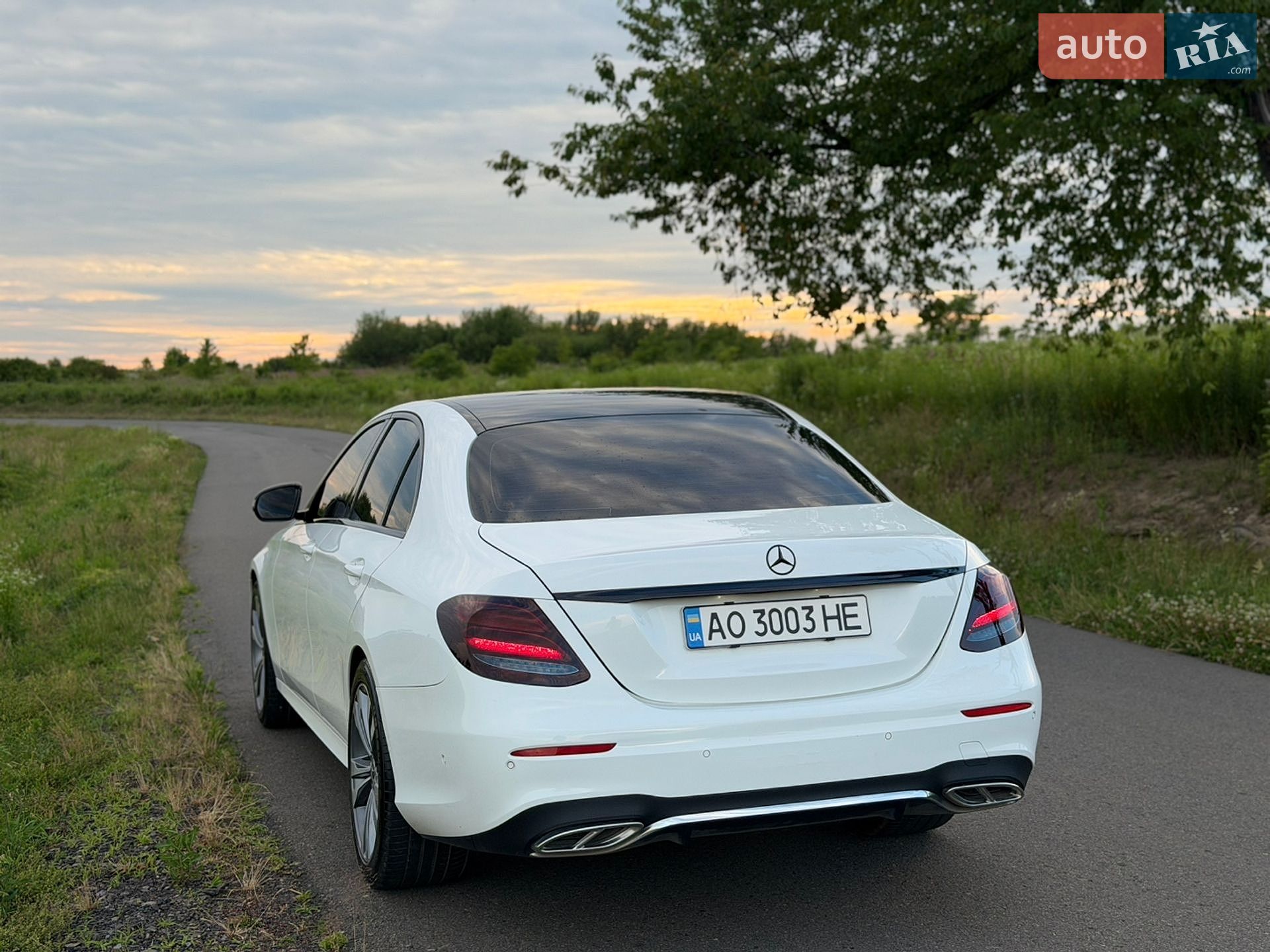 Mercedes-Benz E-Class 2017 VIN WDD2130041A366511 фото оголошення 12 з 40