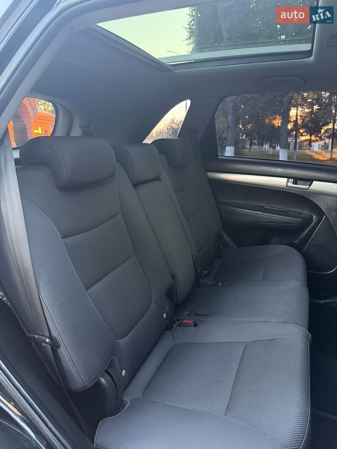 Kia Sorento 2012 VIN KNAKU813DC5341822 фото оголошення 14 з 29
