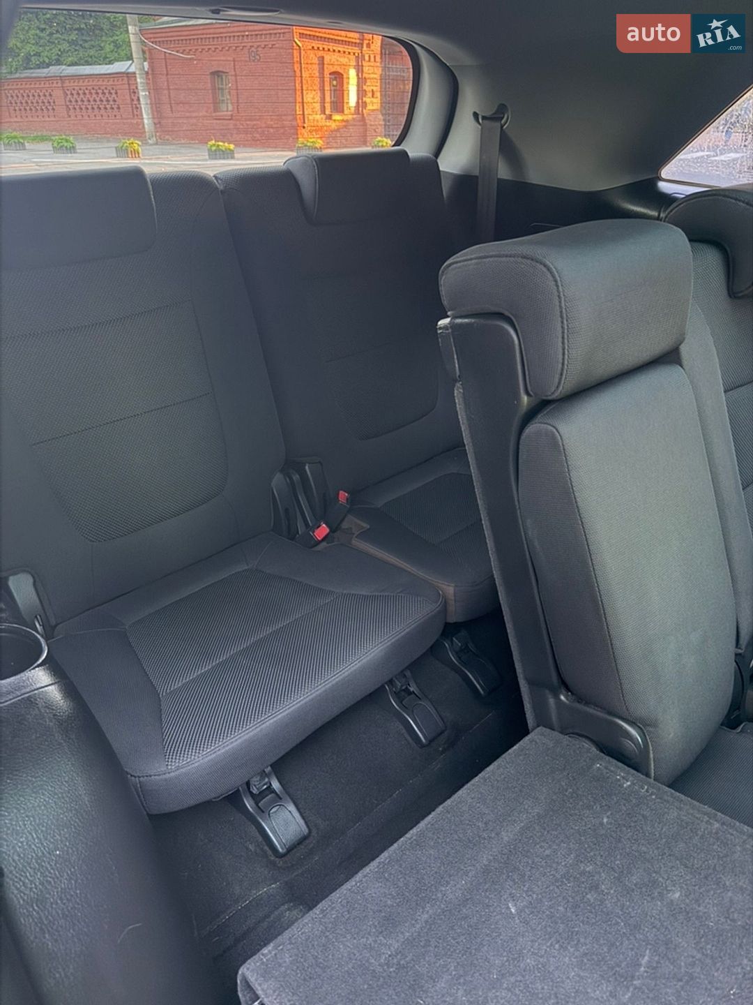 Kia Sorento 2012 VIN KNAKU813DC5341822 фото оголошення 18 з 29
