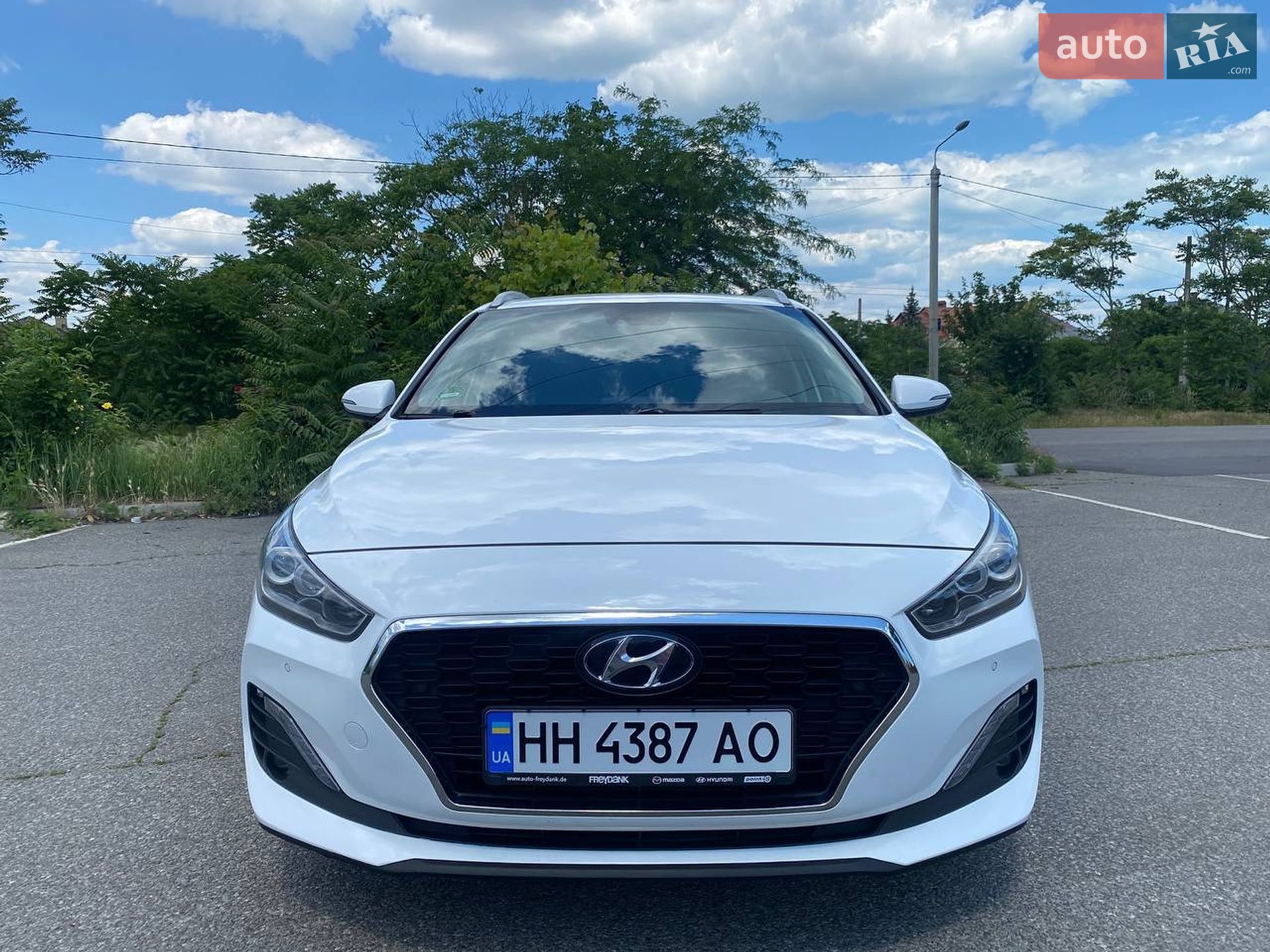 Hyundai i30 2019 VIN TMAH3813GLJ055364 фото оголошення 2 з 11