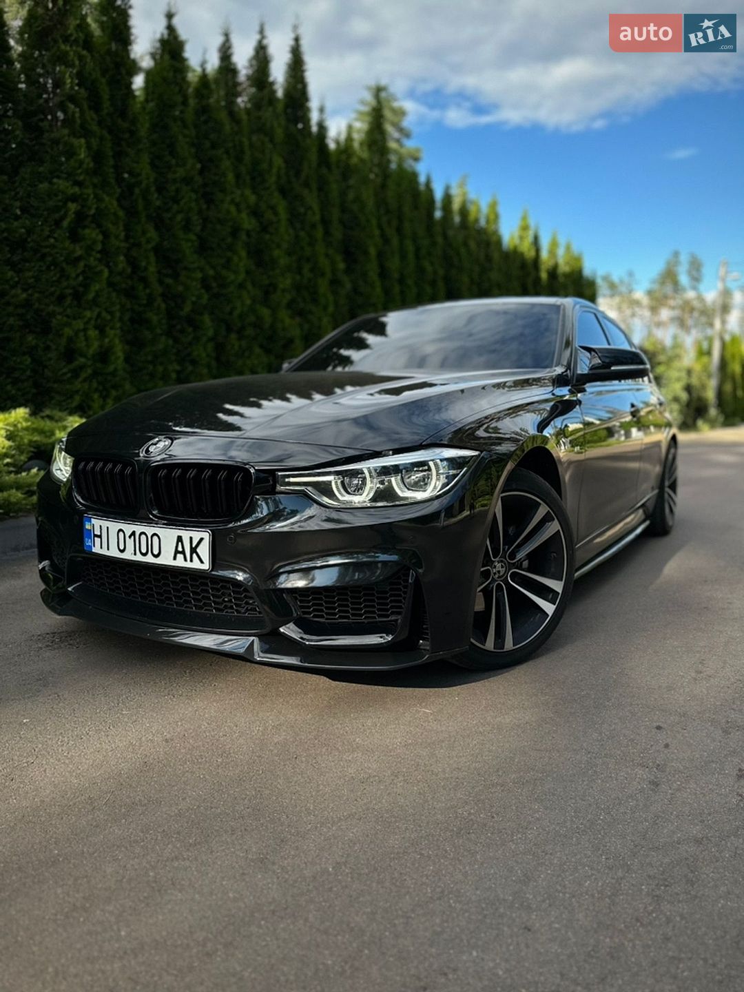 BMW 3 Series 2018 VIN WBA8D9C52JA616164 фото оголошення 2 з 21
