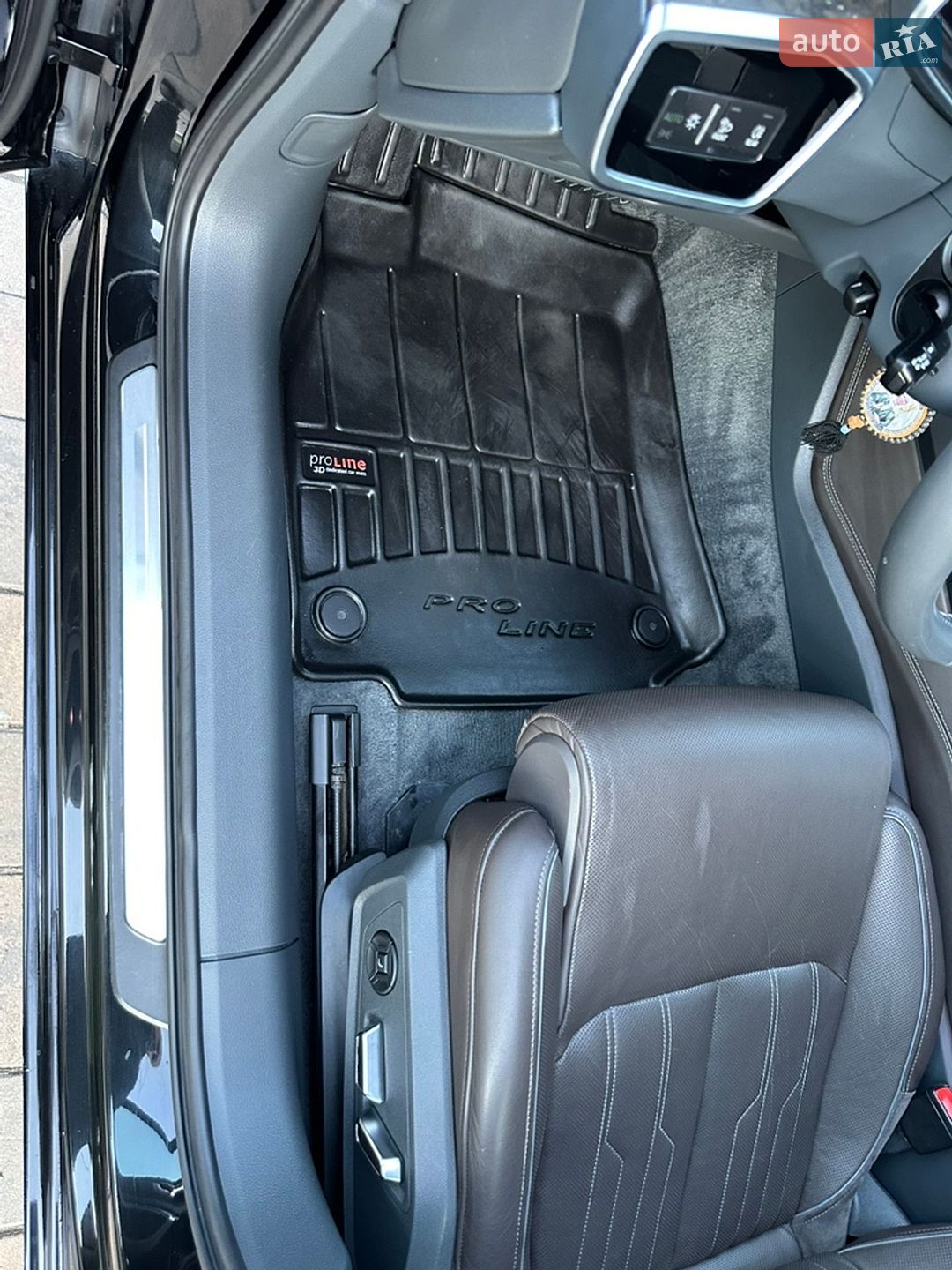 Audi A6 2018 VIN WAUZZZF26KN004678 фото оголошення 58 з 133