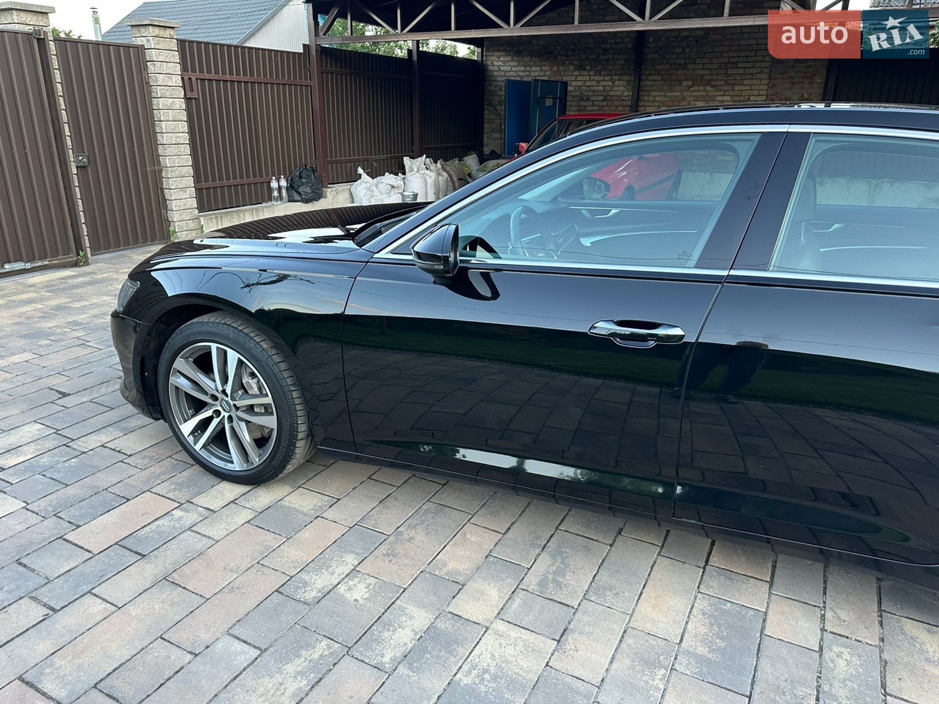 Audi A6 2018 VIN WAUZZZF26KN004678 фото оголошення 91 з 133