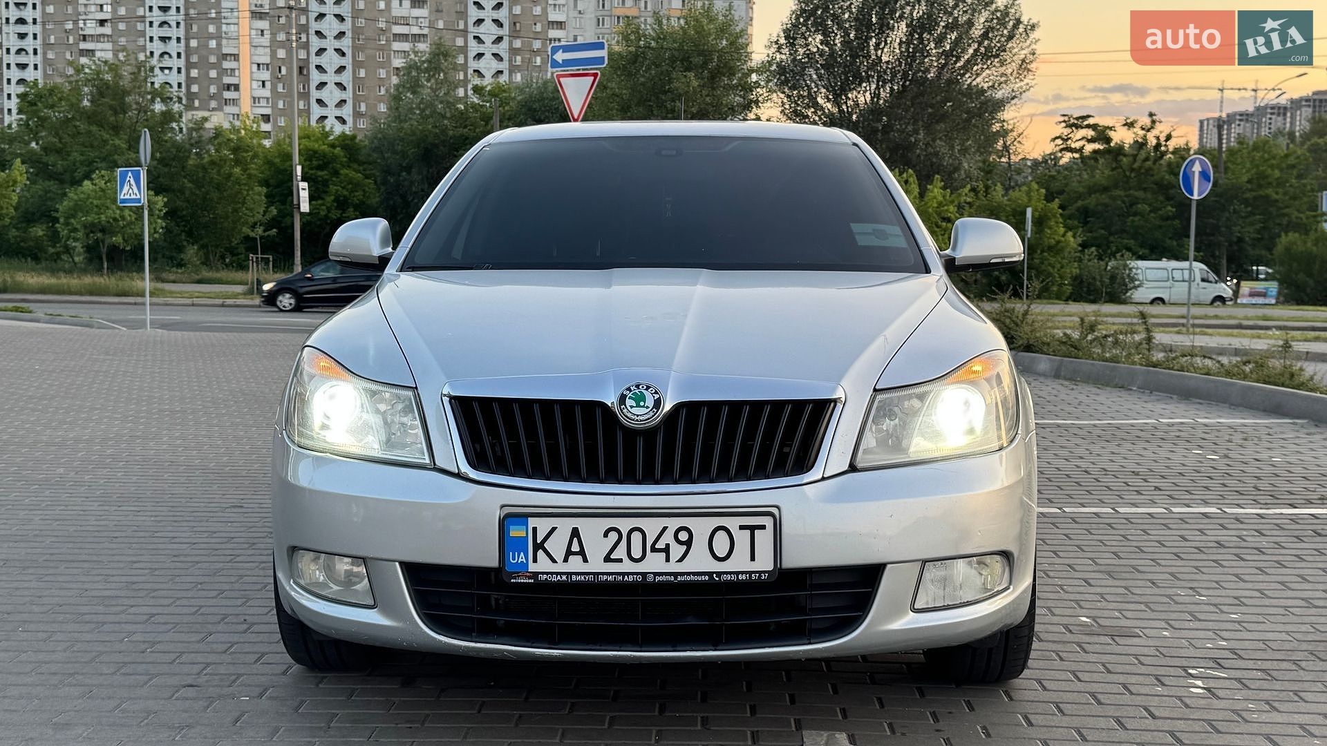 Skoda Octavia 2011 VIN TMBBT61Z3B8026726 фото оголошення 3 з 33