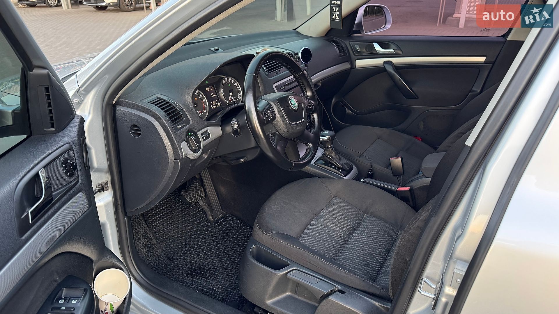 Skoda Octavia 2011 VIN TMBBT61Z3B8026726 фото оголошення 25 з 38