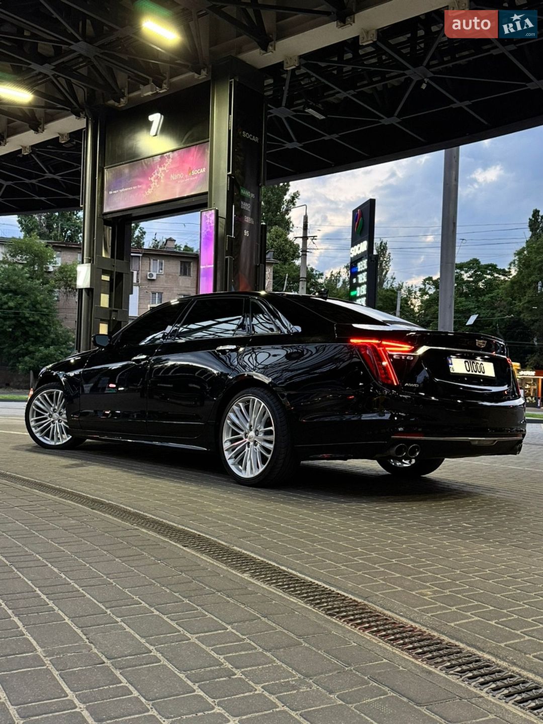 Cadillac CT6 2019 VIN 1G6KN5R67KU146585 фото оголошення 16 з 52