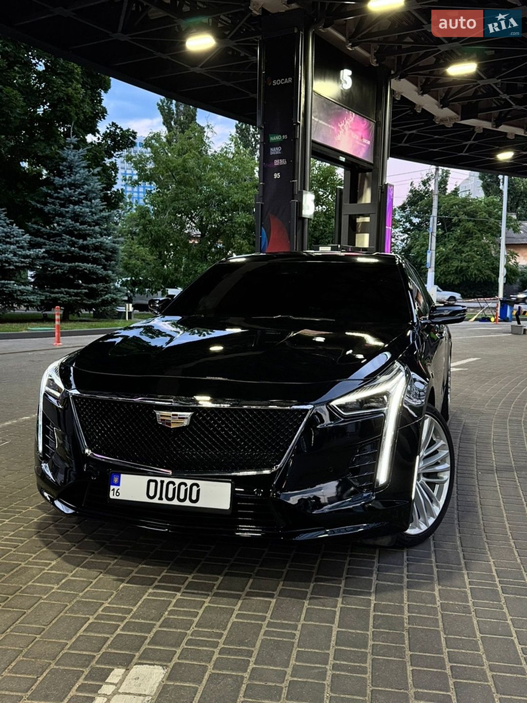 Cadillac CT6 2019 VIN 1G6KN5R67KU146585 фото оголошення 7 з 52