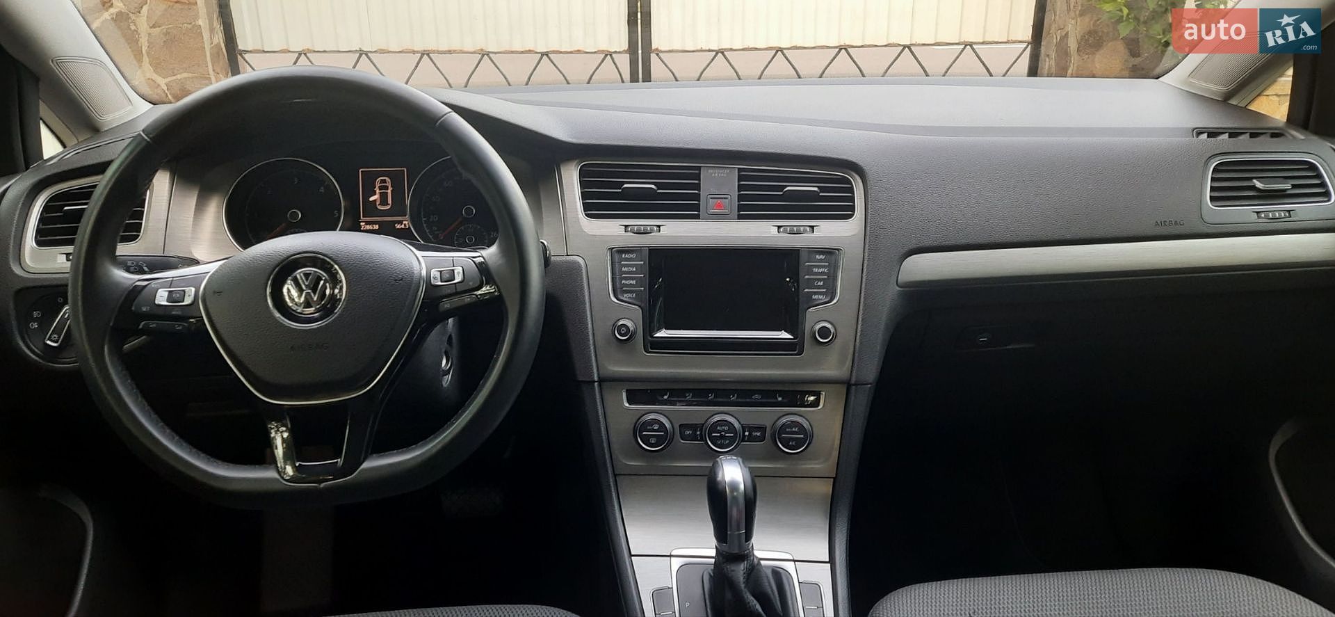 Volkswagen Golf 2013 VIN WVWZZZAUZEW230099 фото оголошення 5 з 45