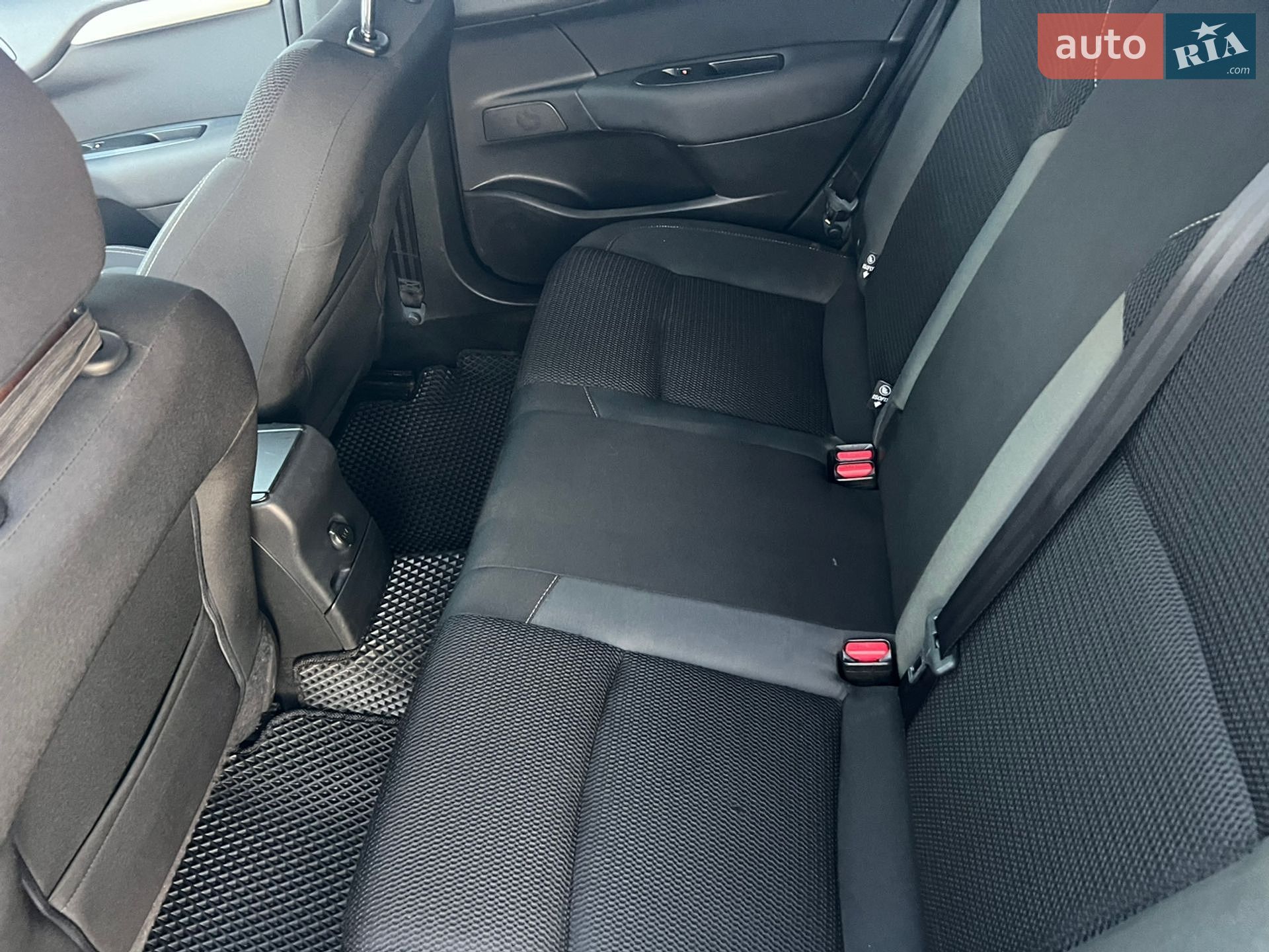 Citroen C4 2015 VIN VF7NC9HD8FY522634 фото оголошення 42 з 42