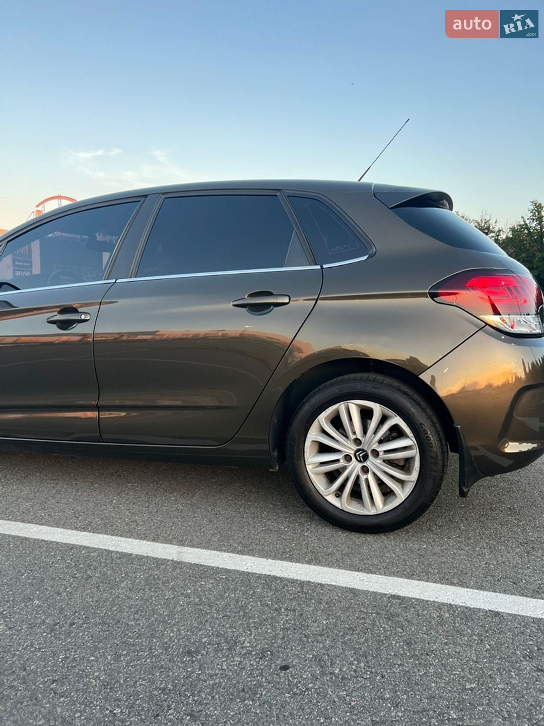 Citroen C4 2015 VIN VF7NC9HD8FY522634 фото оголошення 7 з 42
