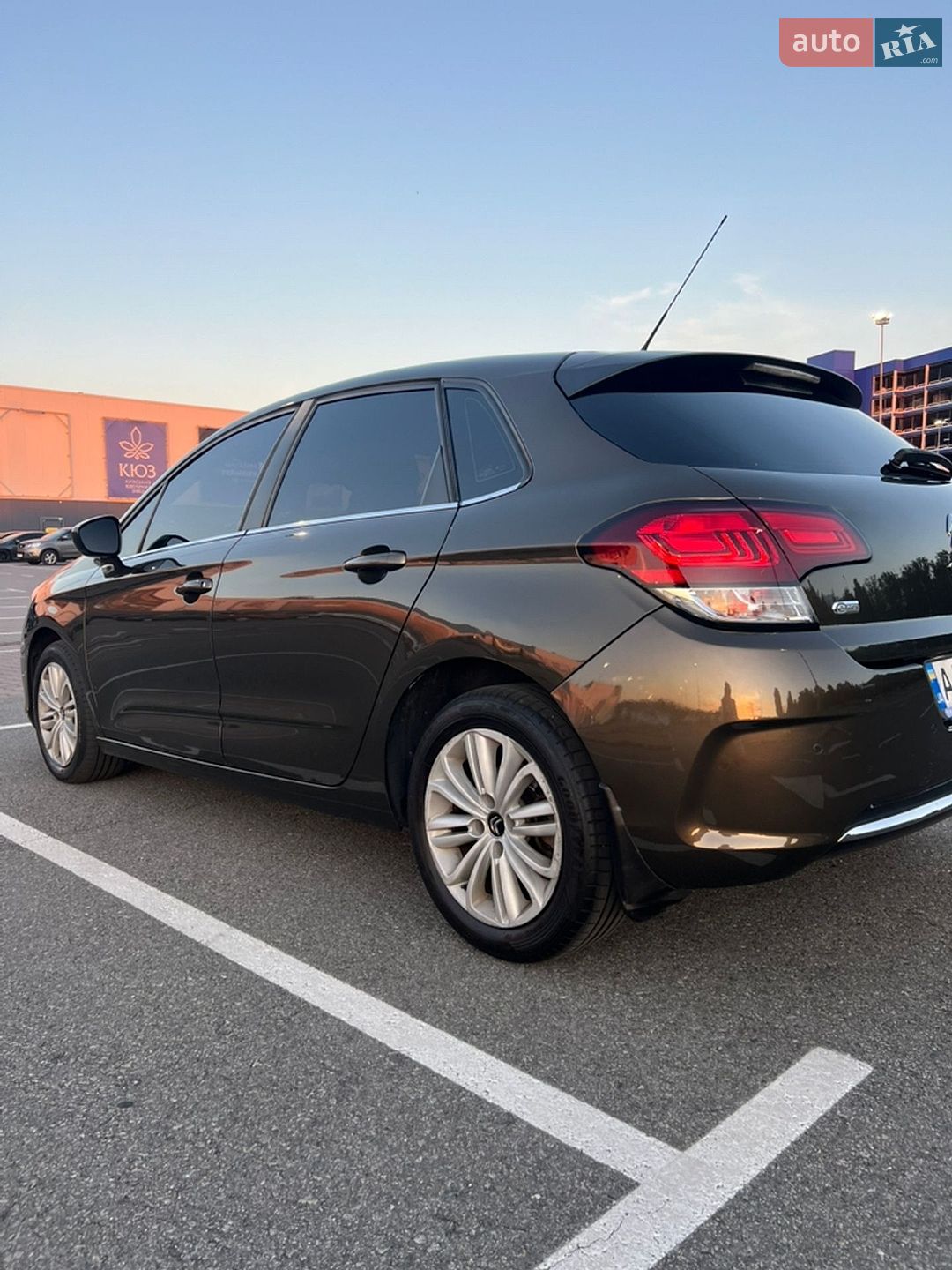 Citroen C4 2015 VIN VF7NC9HD8FY522634 фото оголошення 12 з 42
