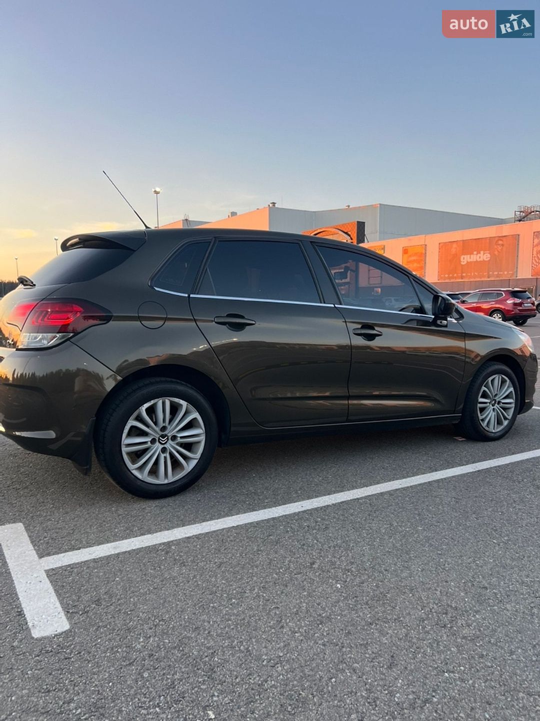 Citroen C4 2015 VIN VF7NC9HD8FY522634 фото оголошення 6 з 42