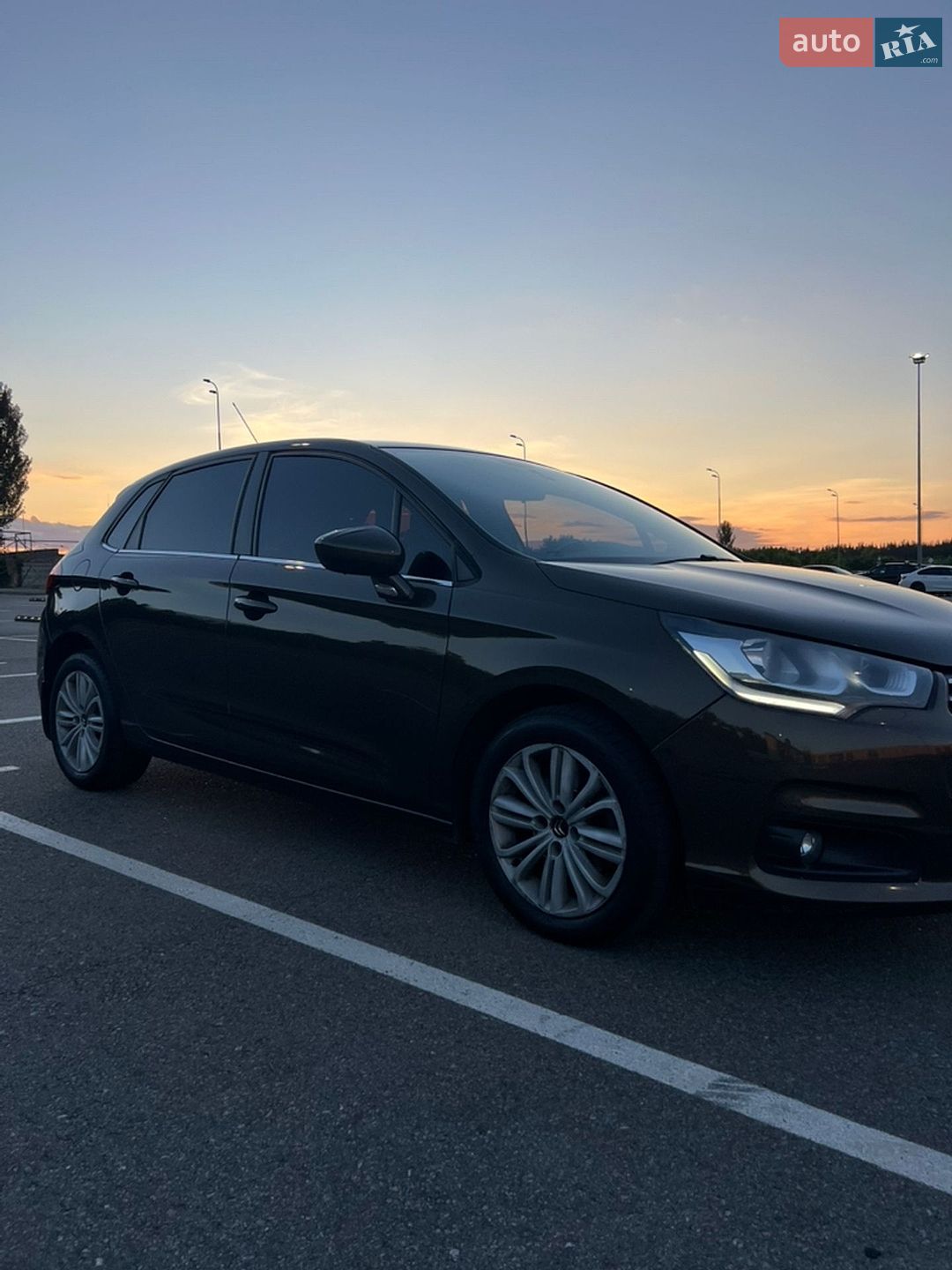 Citroen C4 2015 VIN VF7NC9HD8FY522634 фото оголошення 3 з 42