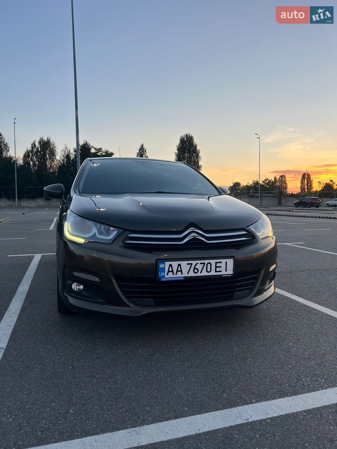 Citroen C4 2015 VIN VF7NC9HD8FY522634 фото оголошення 18 з 42