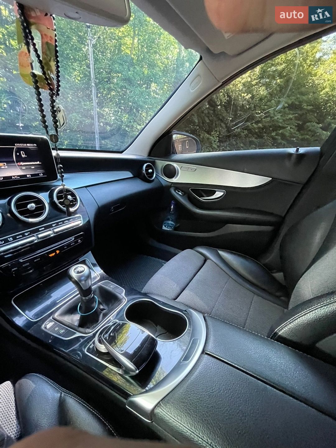 Mercedes-Benz C-Class 2015 VIN WDD2052041F185418 фото оголошення 25 з 31