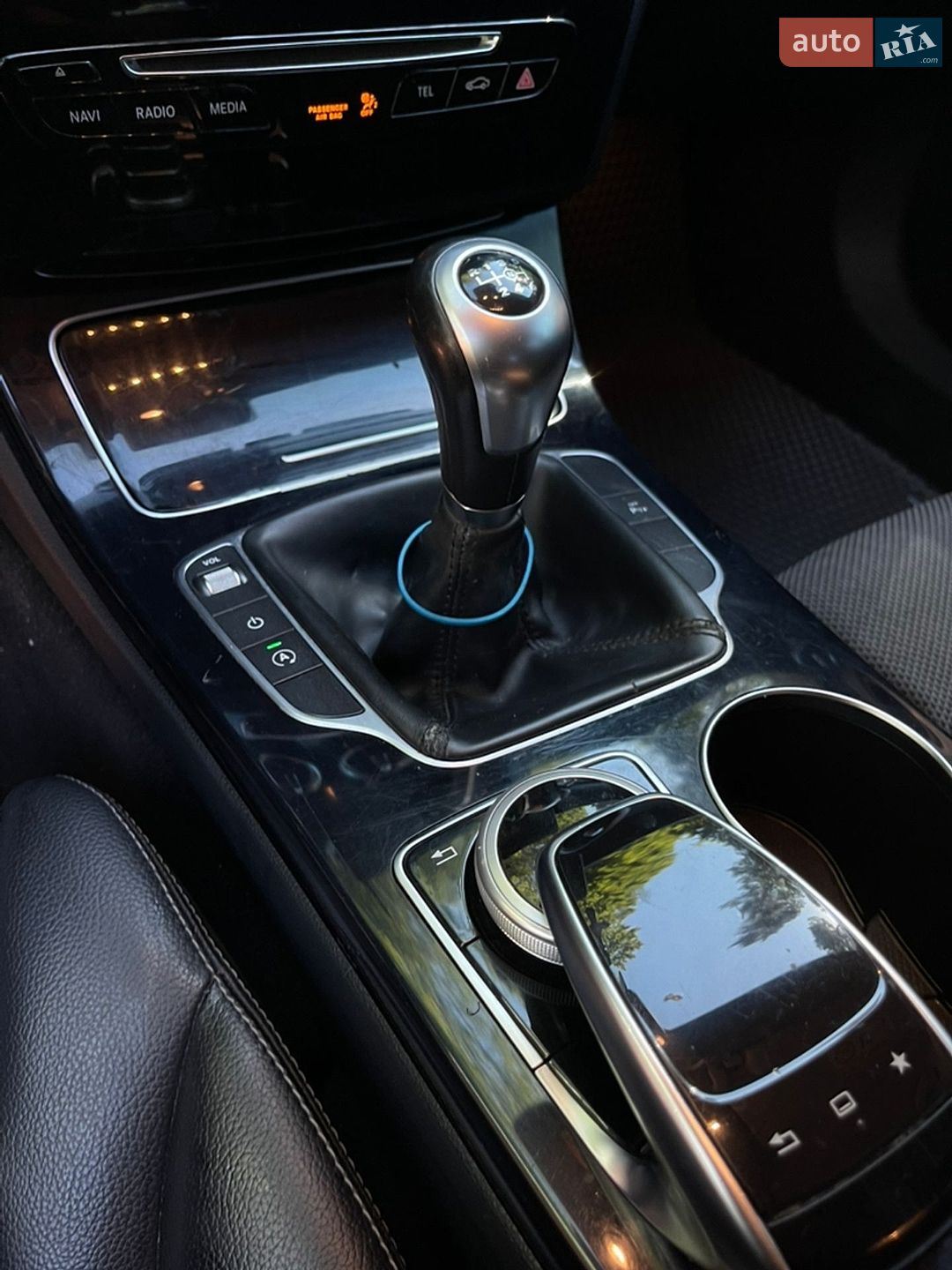 Mercedes-Benz C-Class 2015 VIN WDD2052041F185418 фото оголошення 29 з 31
