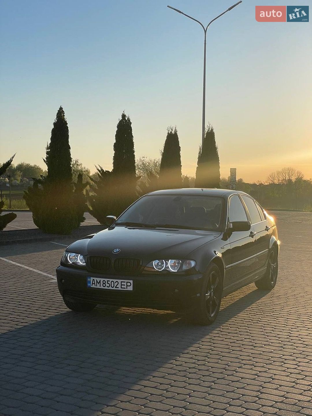 BMW 3 Series 2004 VIN WBAEY31020KS44698 фото оголошення 4 з 34
