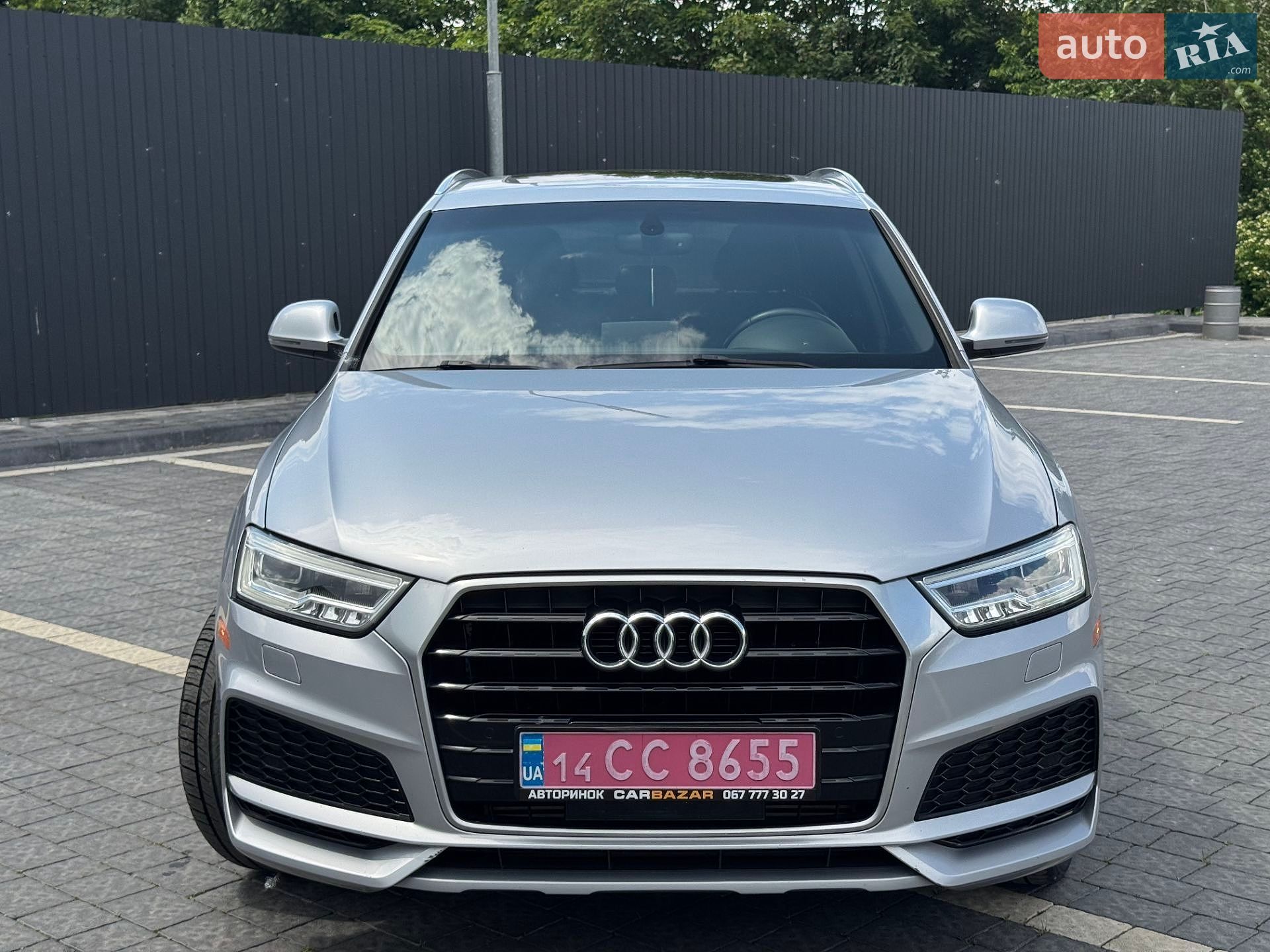 Audi Q3 2018 VIN WA1HCCFS8JR026552 фото оголошення 3 з 31