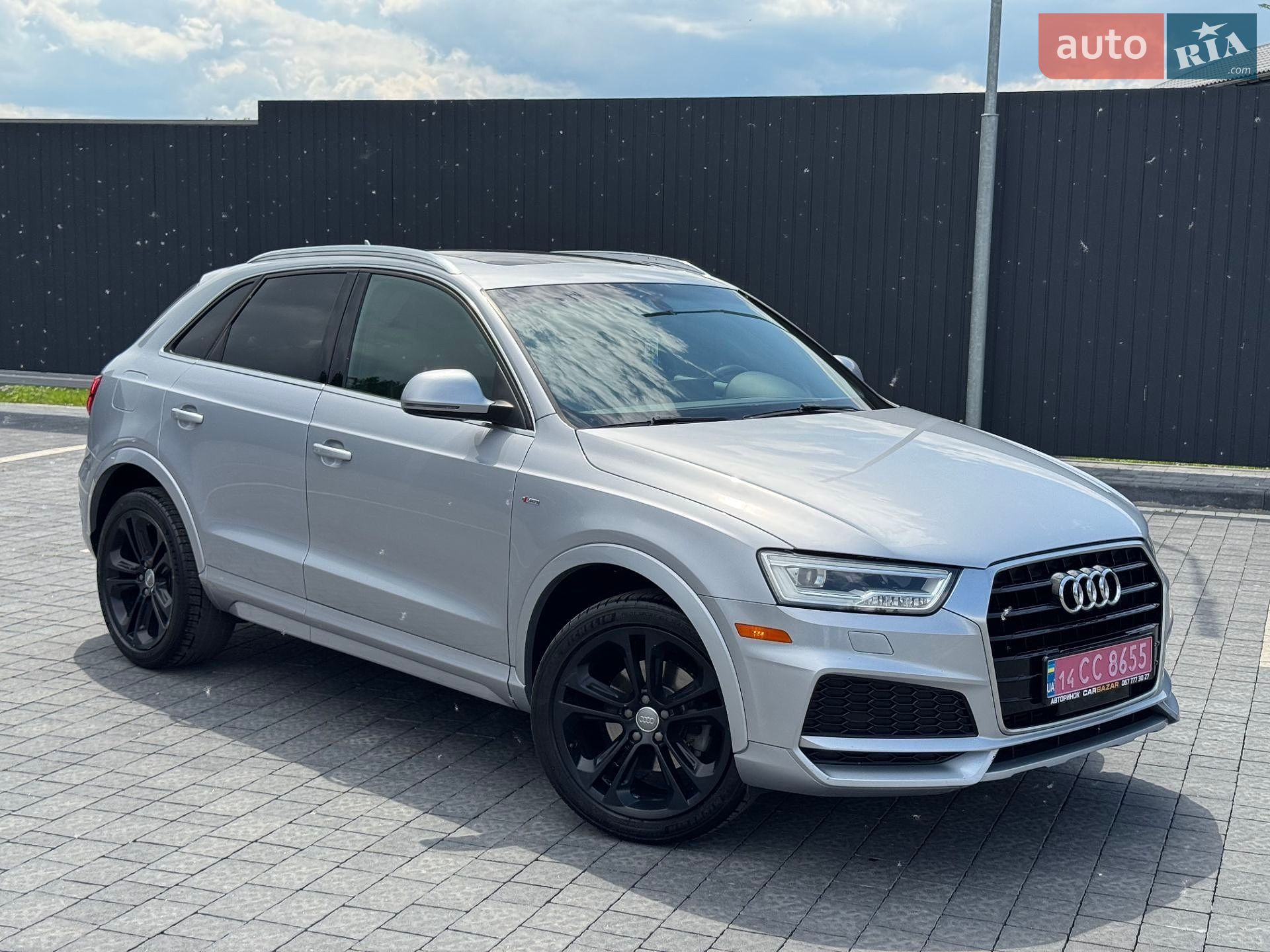 Audi Q3 2018 VIN WA1HCCFS8JR026552 фото оголошення 4 з 31