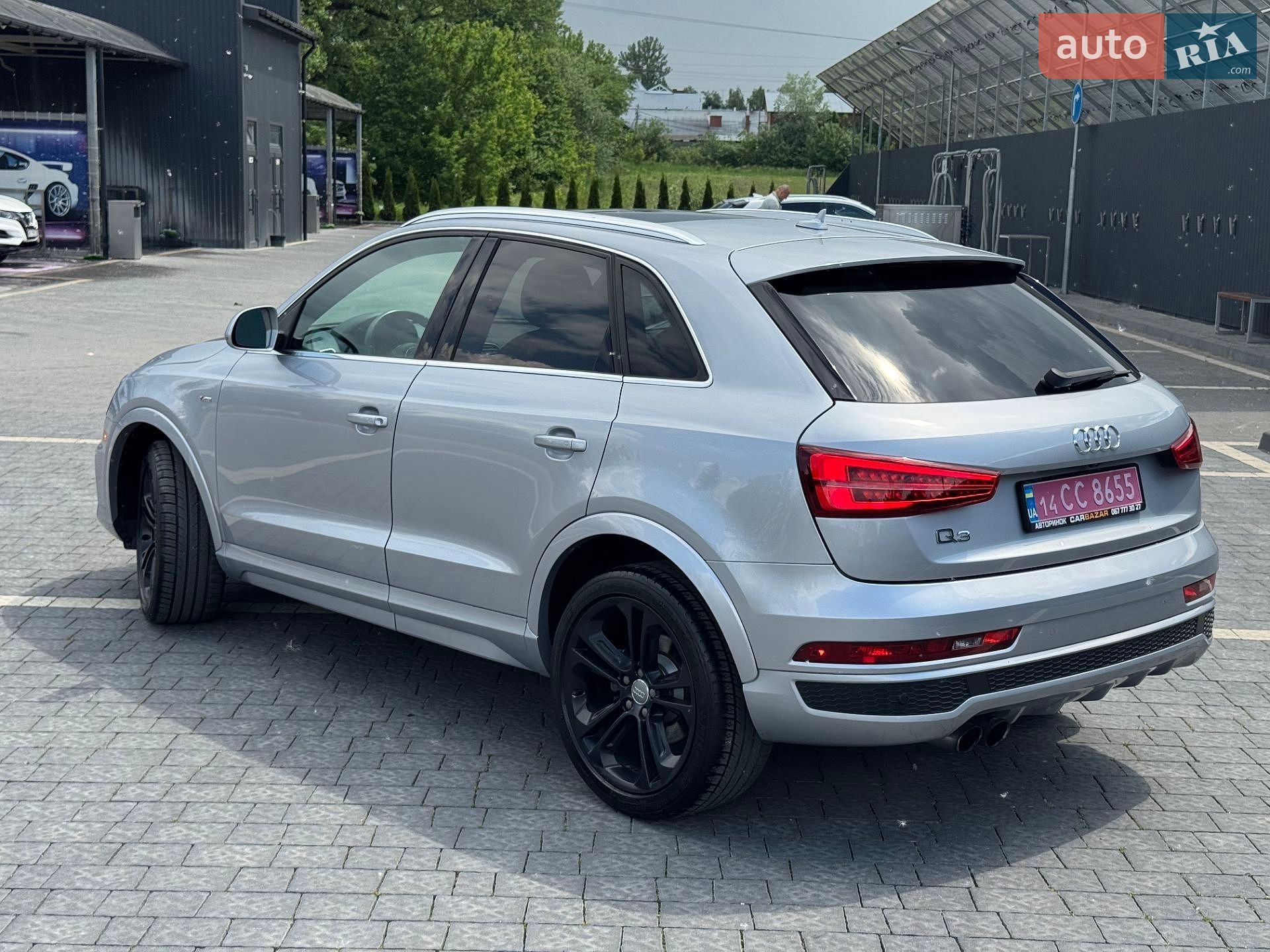 Audi Q3 2018 VIN WA1HCCFS8JR026552 фото оголошення 11 з 31