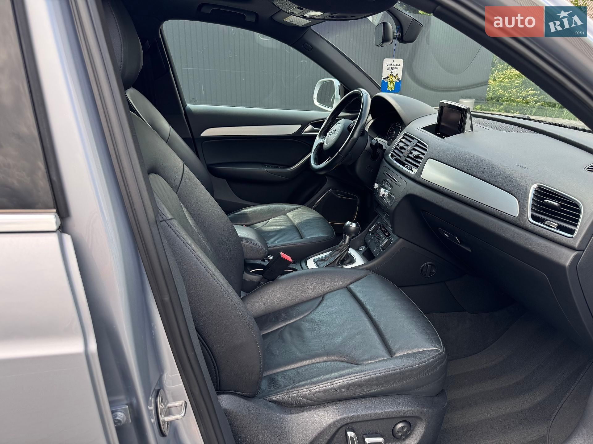 Audi Q3 2018 VIN WA1HCCFS8JR026552 фото оголошення 22 з 31