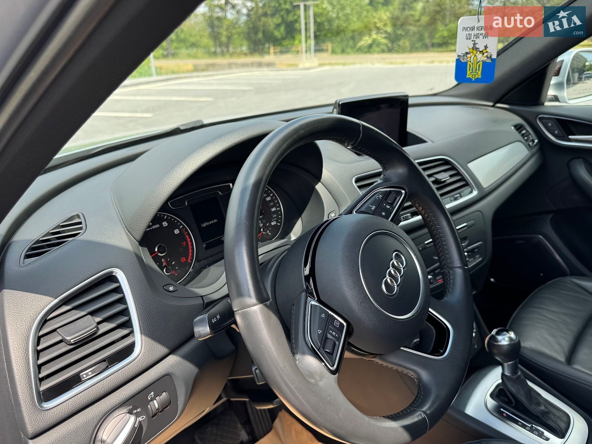 Audi Q3 2018 VIN WA1HCCFS8JR026552 фото оголошення 19 з 31