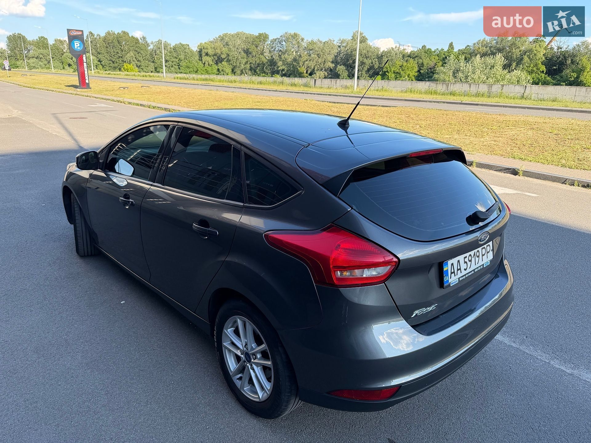 Ford Focus 2016 VIN WF05XXGCC5GA23090 фото оголошення 12 з 35
