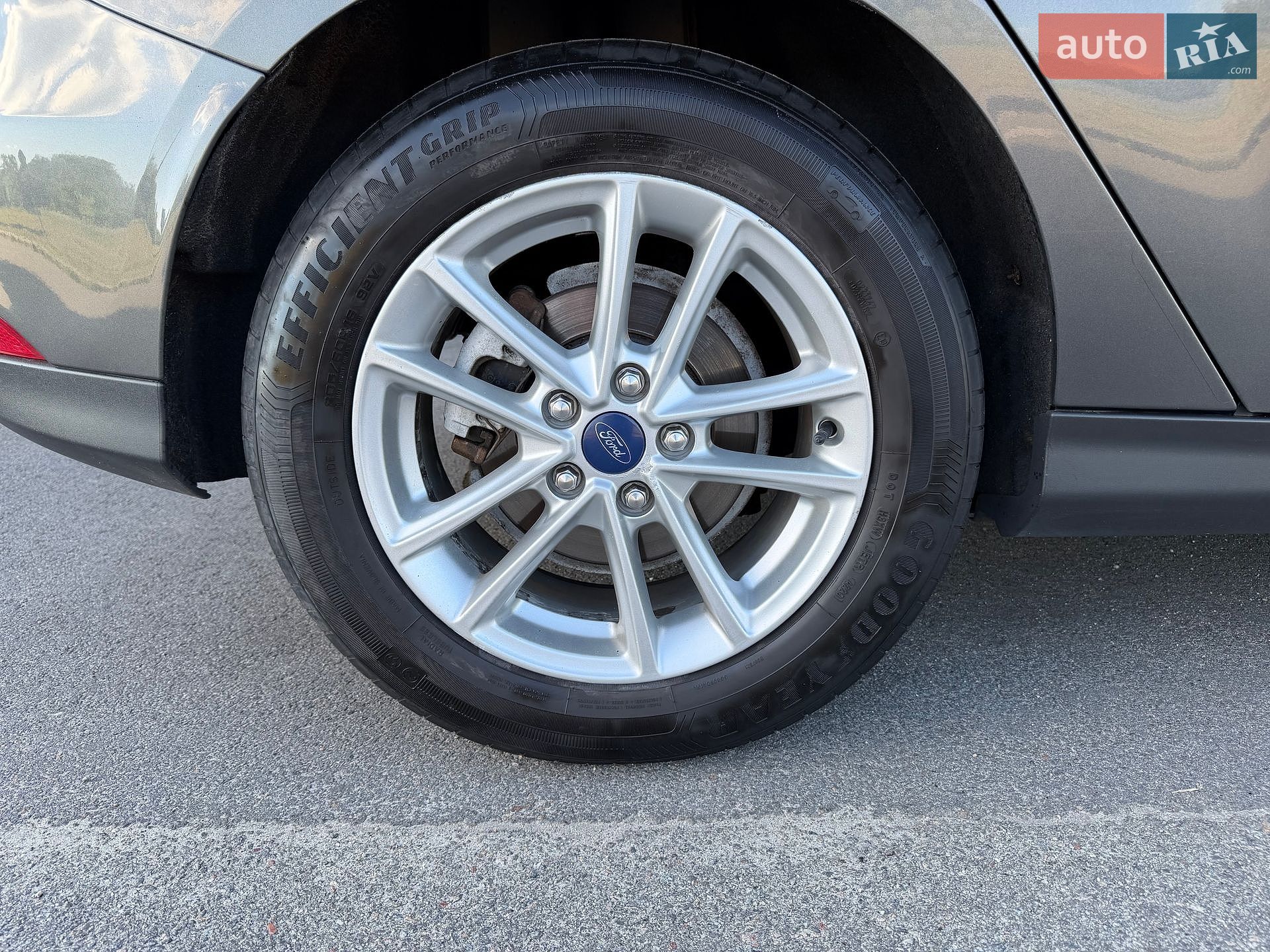 Ford Focus 2016 VIN WF05XXGCC5GA23090 фото оголошення 18 з 35