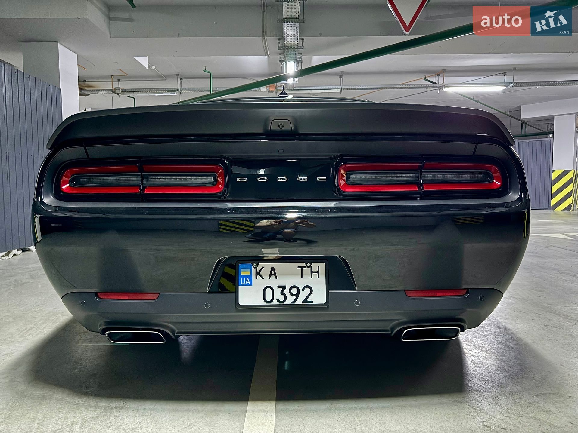 Dodge Challenger 2023 VIN 2C3CDZFJ0PH596324 фото оголошення 4 з 30