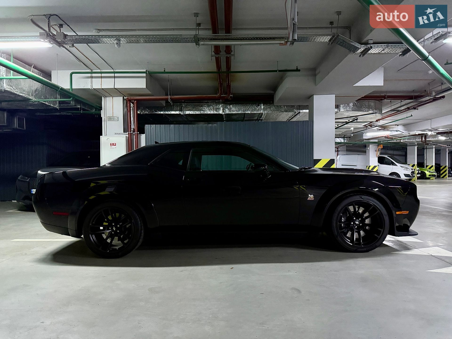 Dodge Challenger 2023 VIN 2C3CDZFJ0PH596324 фото оголошення 6 з 30