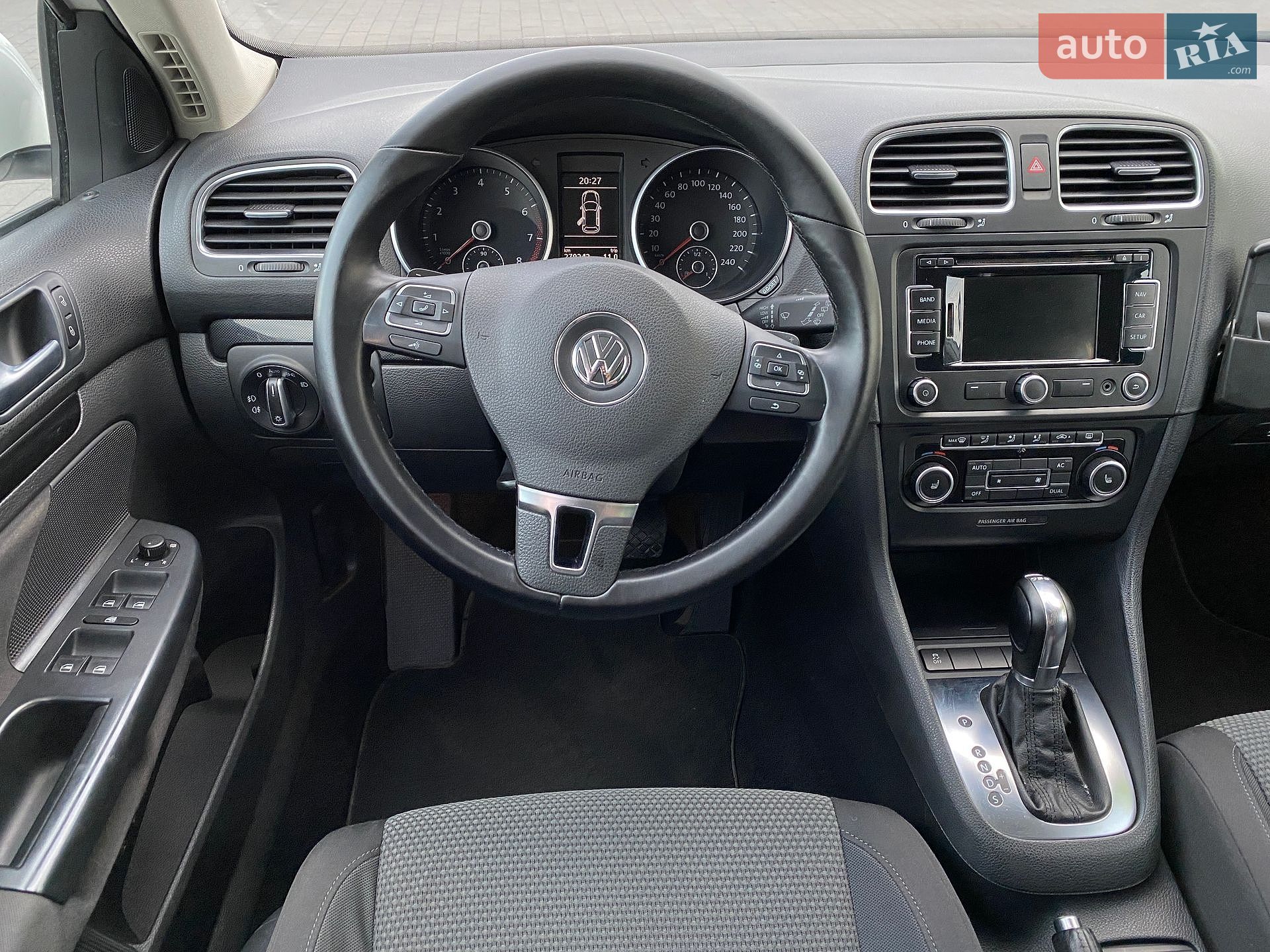 Volkswagen Golf 2011 VIN WVWZZZ1KZCM651500 фото оголошення 2 з 25