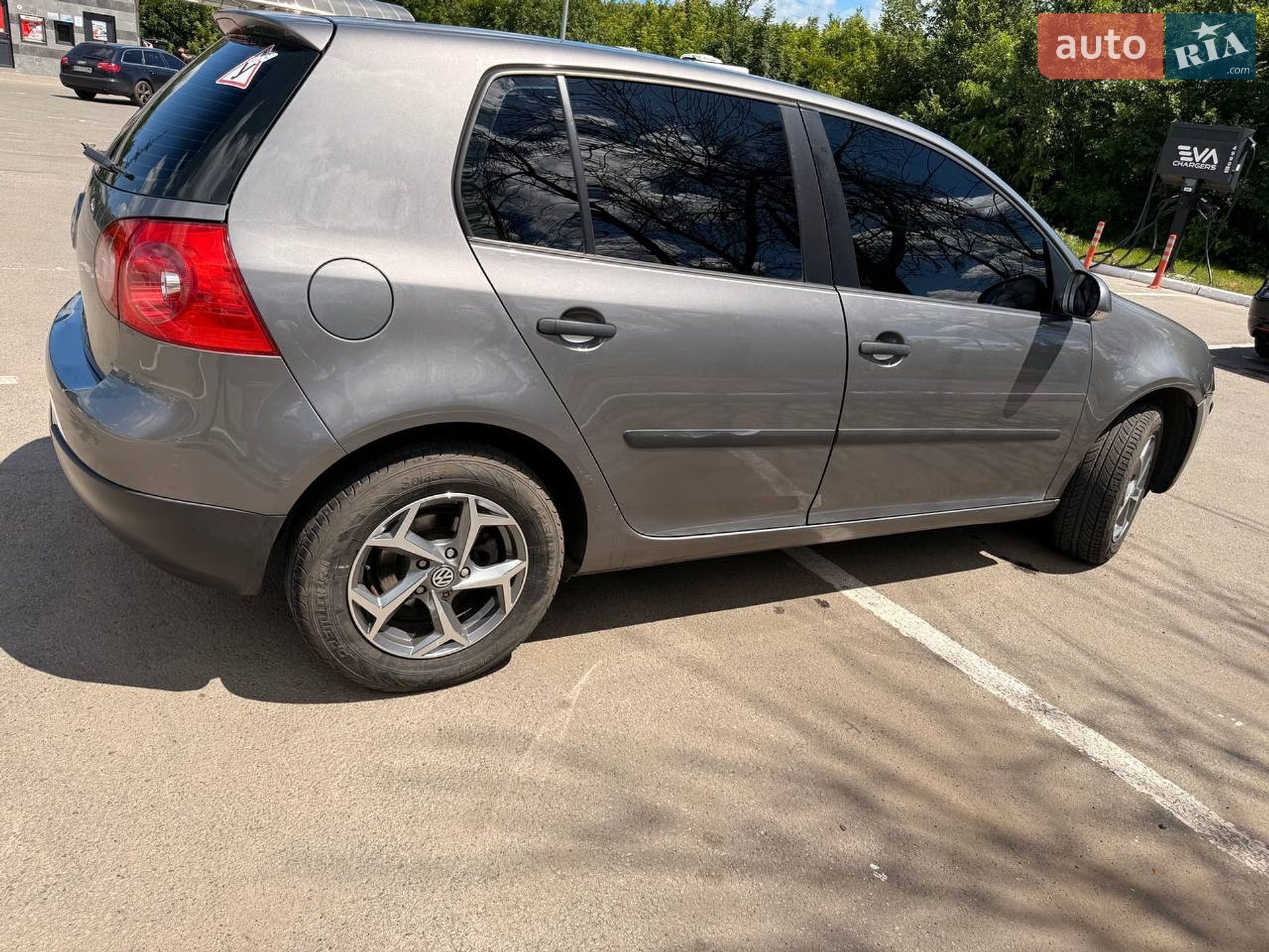 Volkswagen Golf 2004 VIN WVWZZZ1KZ4W122160 фото оголошення 4 з 9