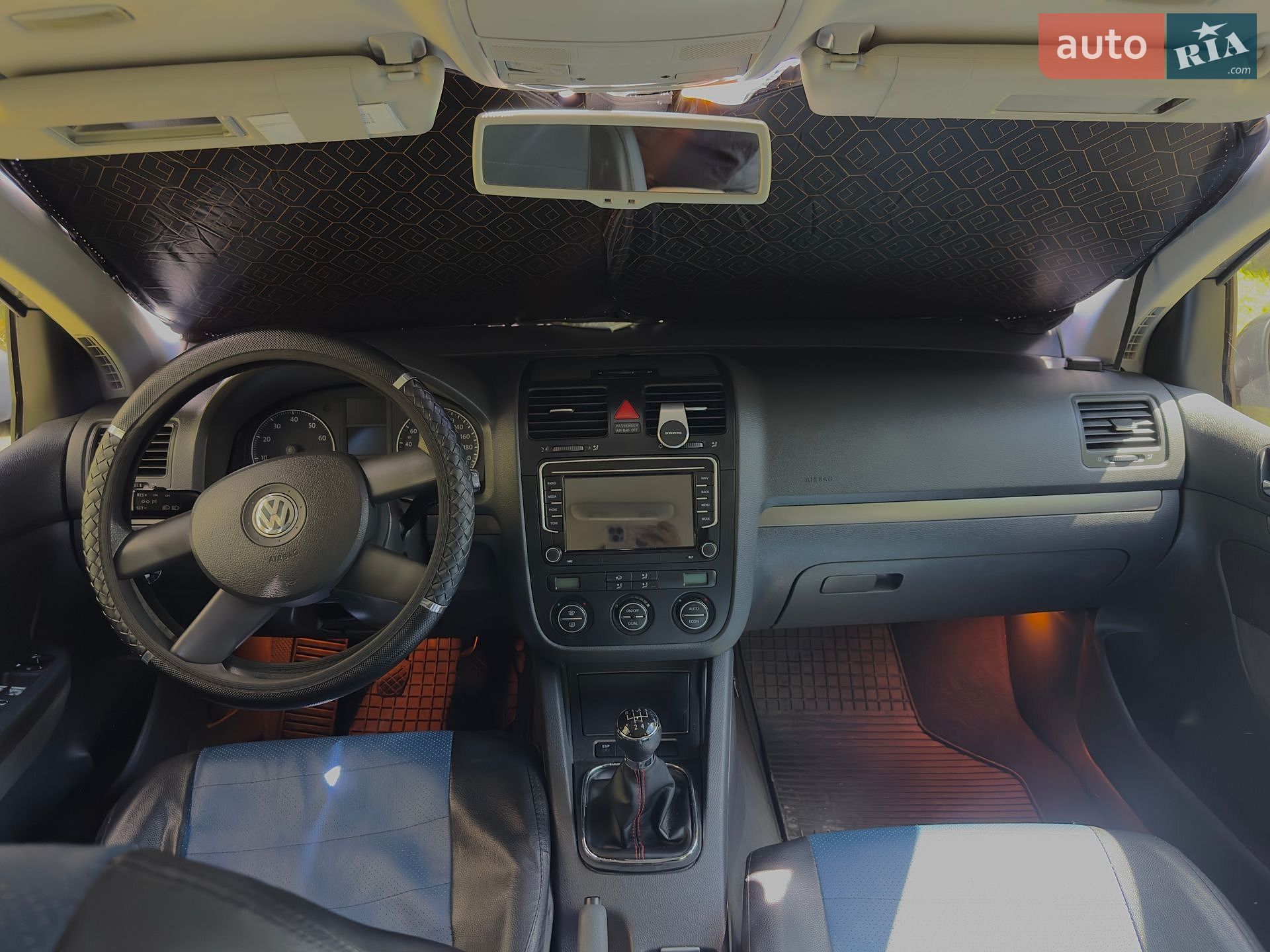 Volkswagen Golf 2004 VIN WVWZZZ1KZ4W122160 фото оголошення 2 з 9