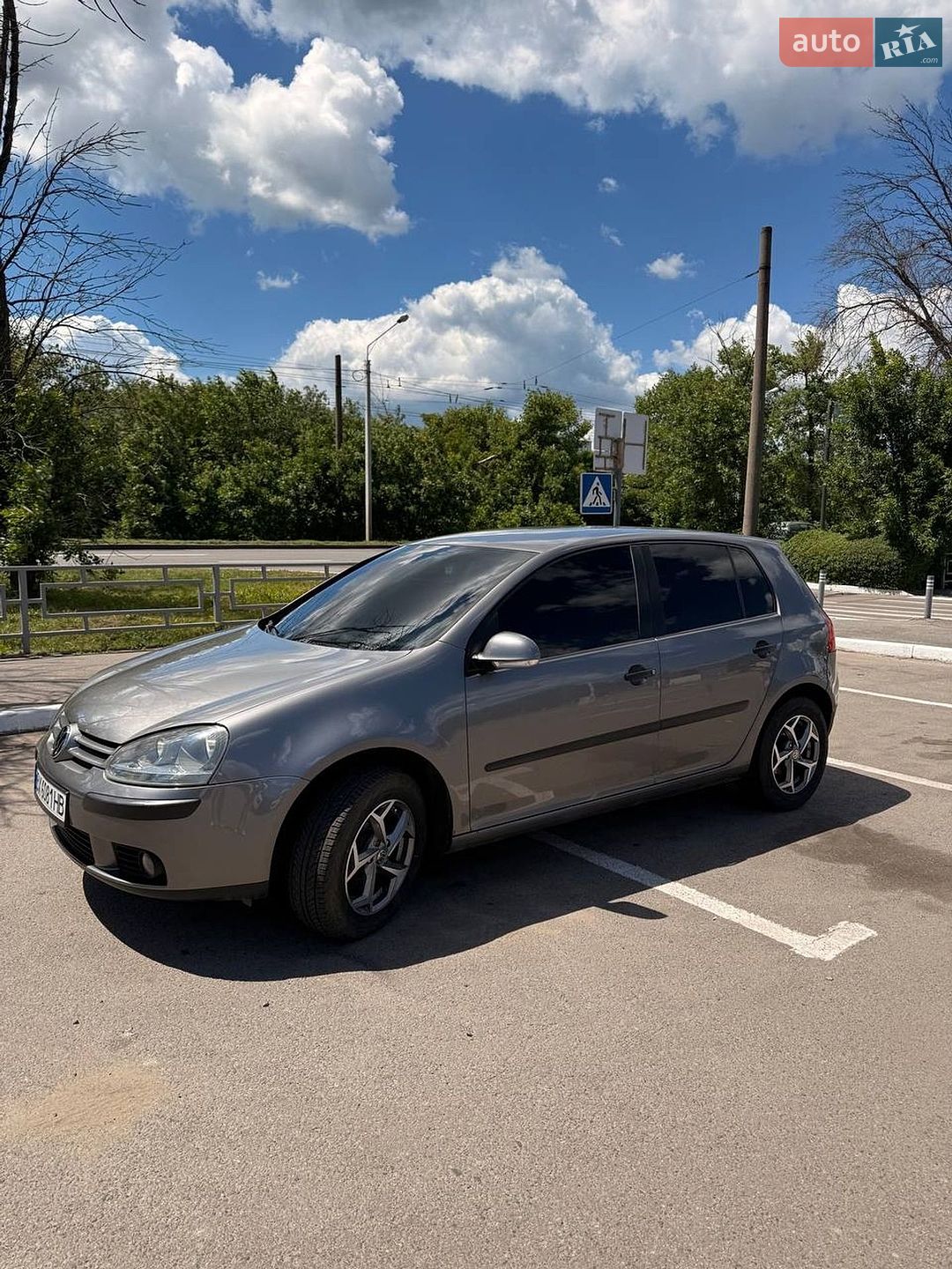 Volkswagen Golf 2004 VIN WVWZZZ1KZ4W122160 фото оголошення 8 з 9