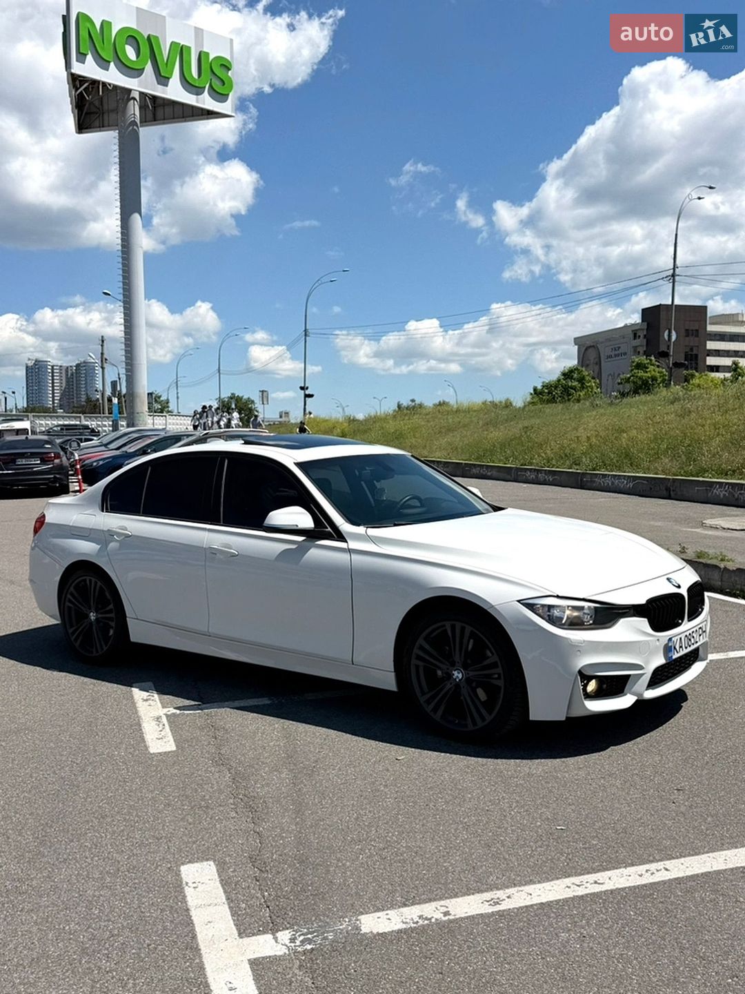 BMW 3 Series 2015 VIN WBA3B1C5XFK141124 фото оголошення 2 з 15