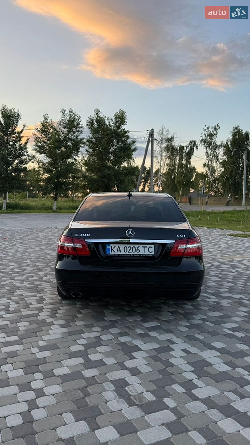 Mercedes-Benz E-Class 2011 VIN WDD2120481A422724 фото оголошення 6 з 27