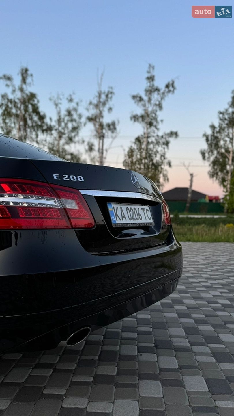 Mercedes-Benz E-Class 2011 VIN WDD2120481A422724 фото оголошення 12 з 27
