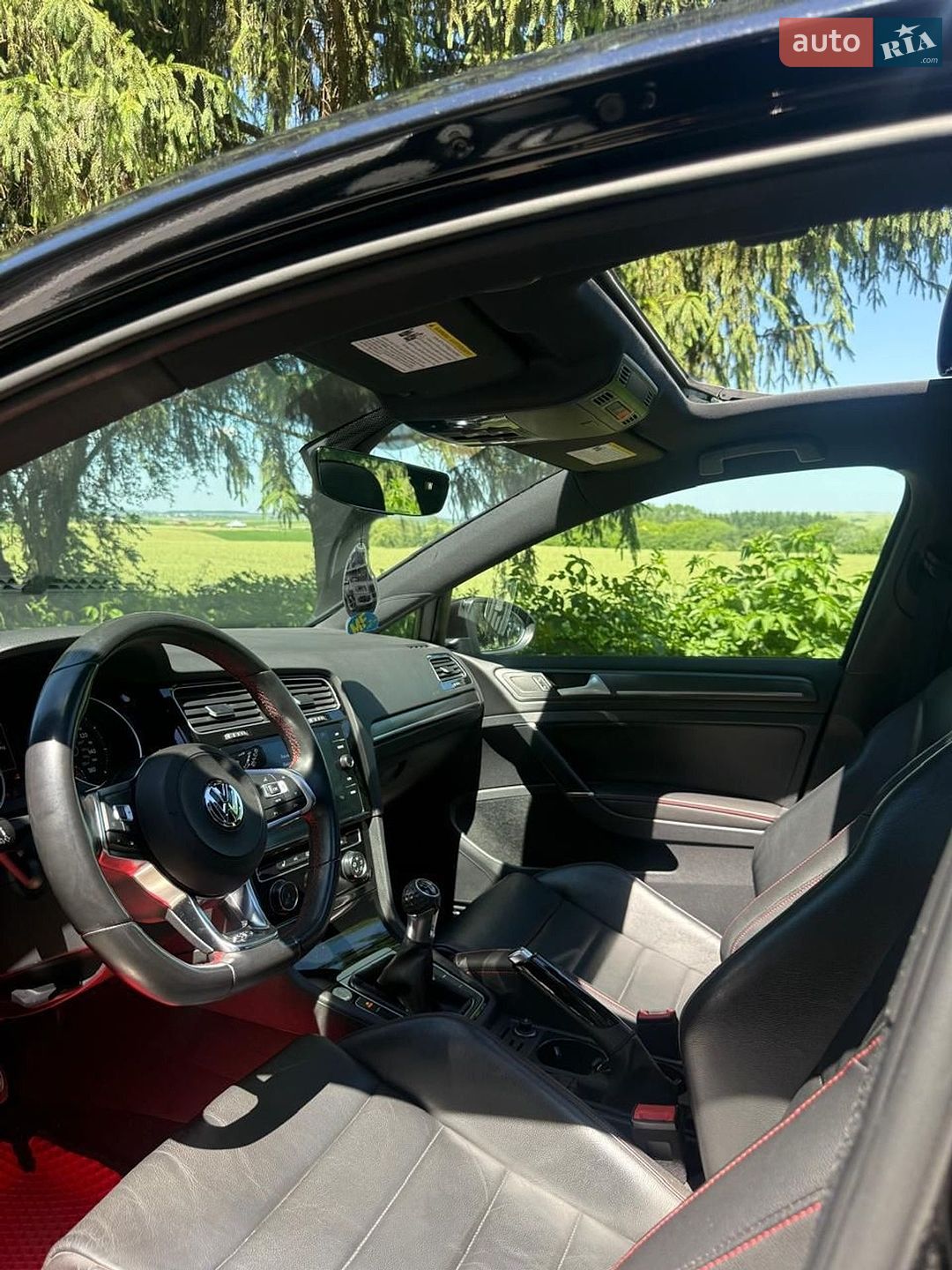 Volkswagen Golf GTI 2019 VIN 3VW5T7AU5LM001750 фото оголошення 31 з 44