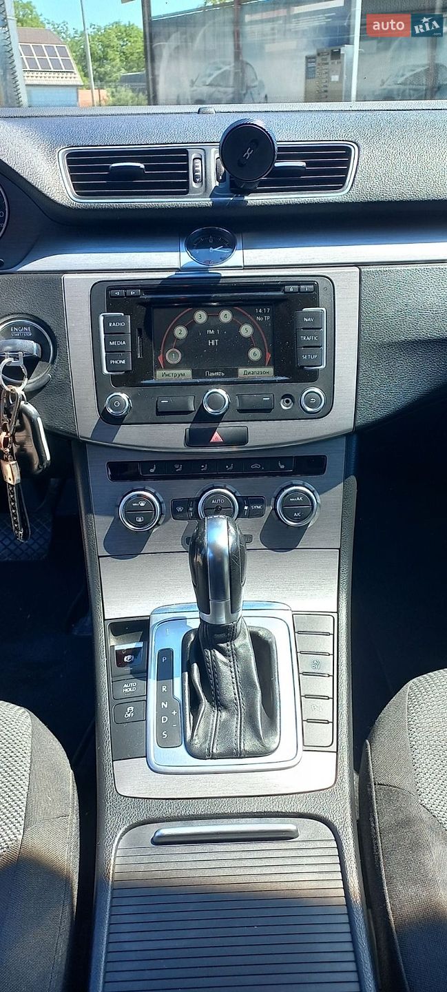 Volkswagen Passat 2013 VIN WVWZZZ3CZEE002098 фото оголошення 11 з 28