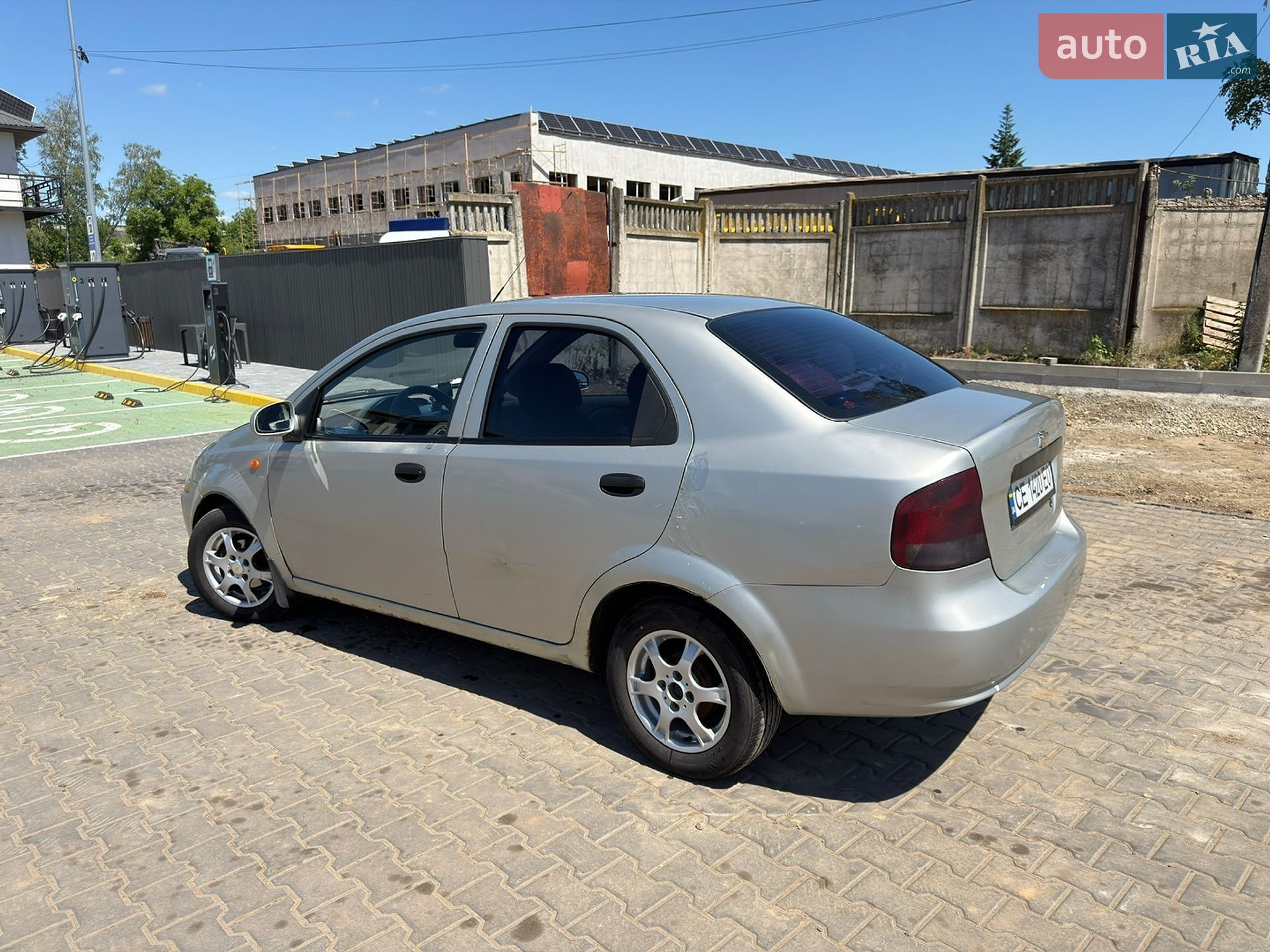 Chevrolet Aveo 2004 VIN Y6DSF69YE4B234238 фото оголошення 3 з 16