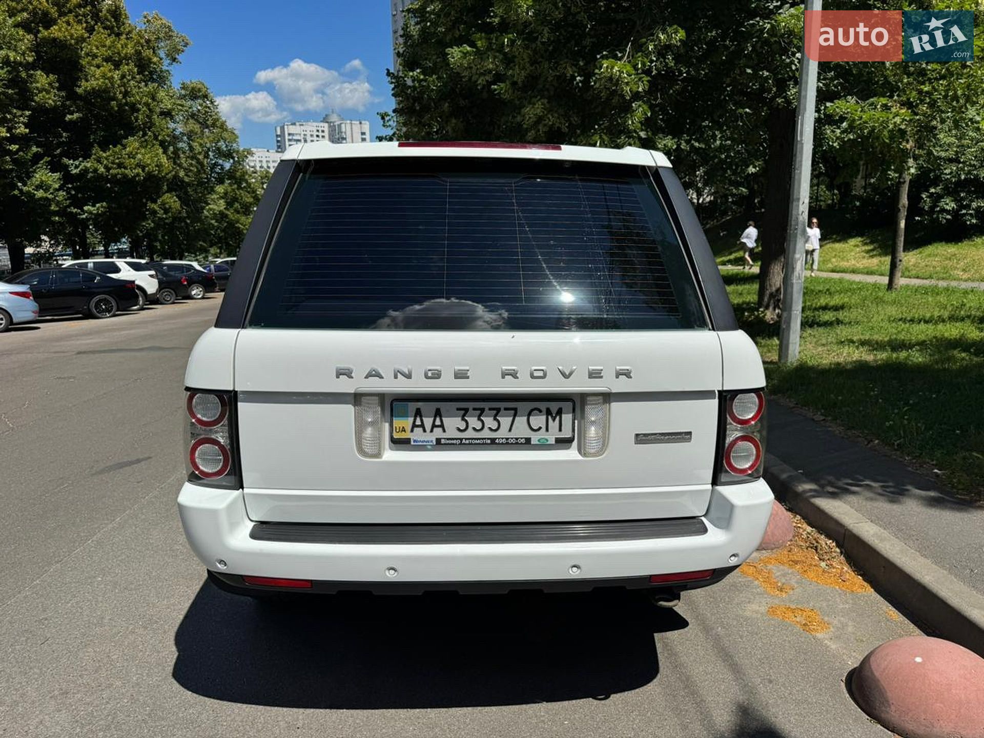 Land Rover Range Rover 2012 VIN SALLMAMH4CA381924 фото оголошення 10 з 19