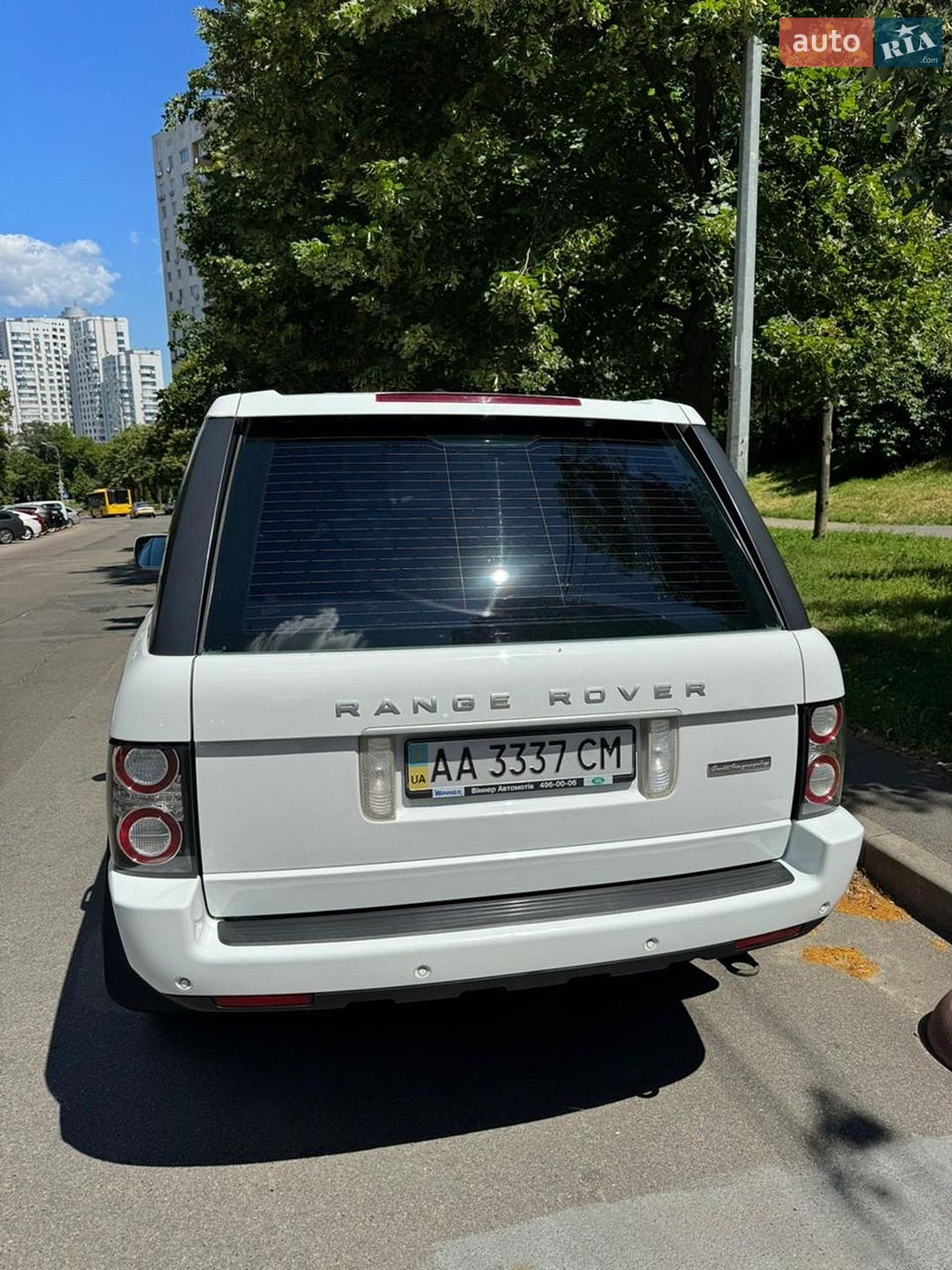 Land Rover Range Rover 2012 VIN SALLMAMH4CA381924 фото оголошення 13 з 19