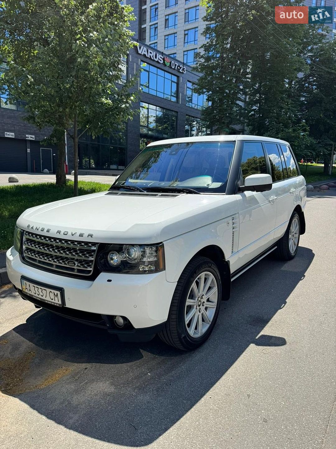 Land Rover Range Rover 2012 VIN SALLMAMH4CA381924 фото оголошення 17 з 19