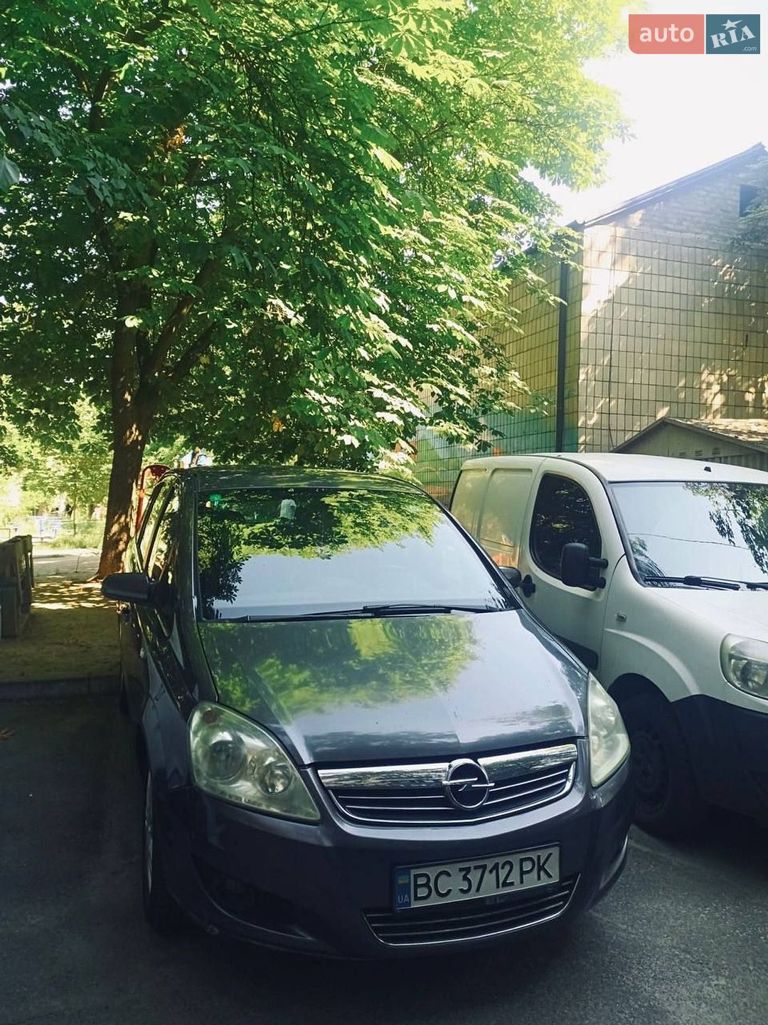 Opel Zafira 2009 VIN W0L0AHM759G083820 фото оголошення 2 з 18
