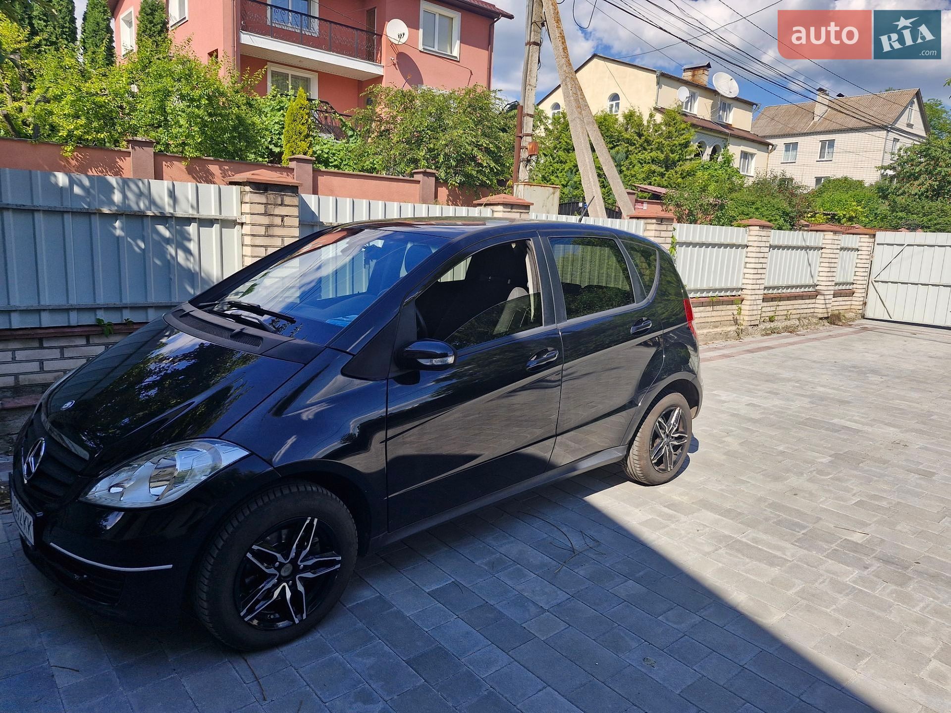 Mercedes-Benz A-Class 2011 VIN WDD1690322J956805 фото оголошення 6 з 29
