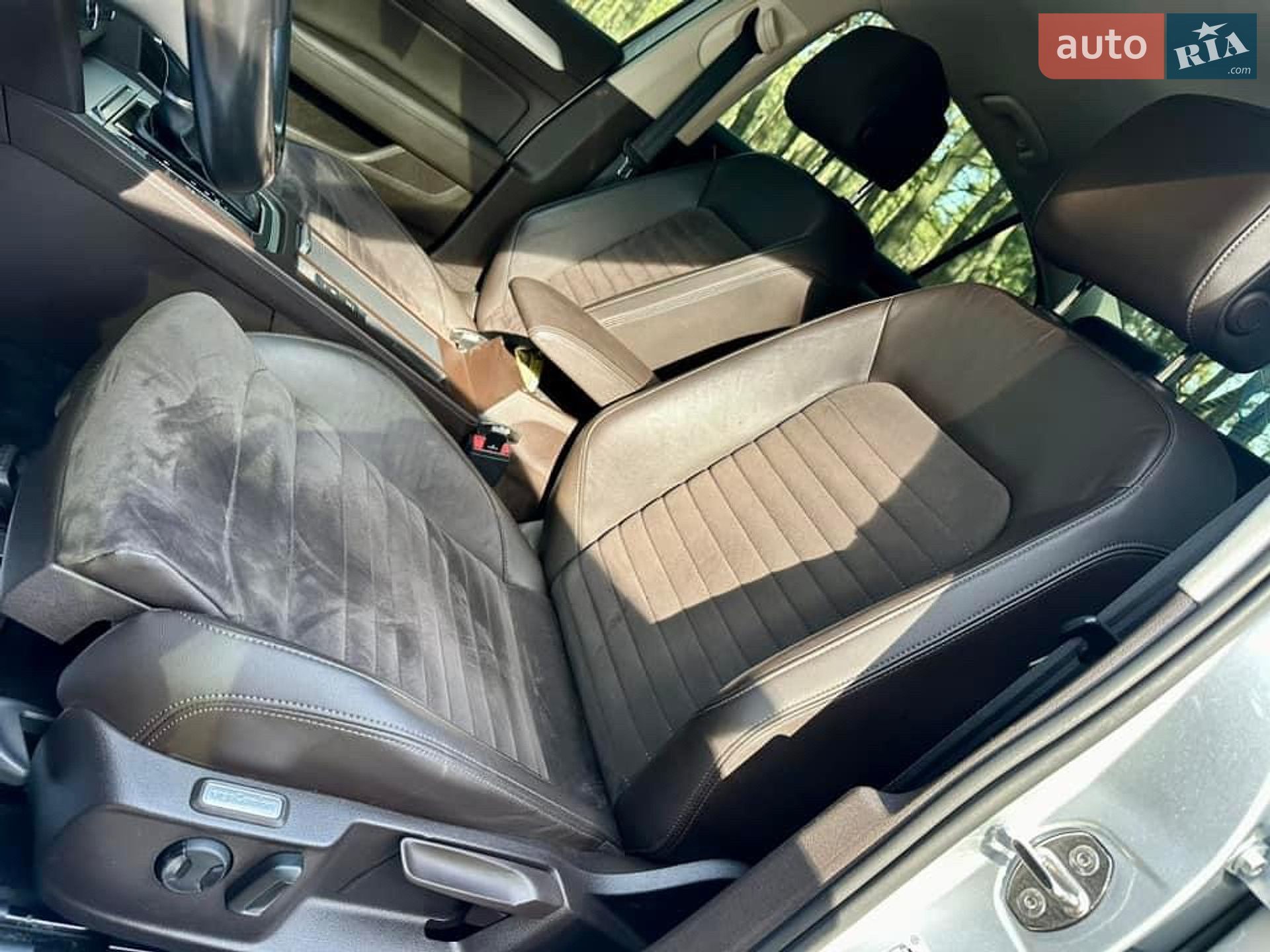 Volkswagen Passat 2016 VIN WVWZZZ3CZHE064028 фото оголошення 17 з 33