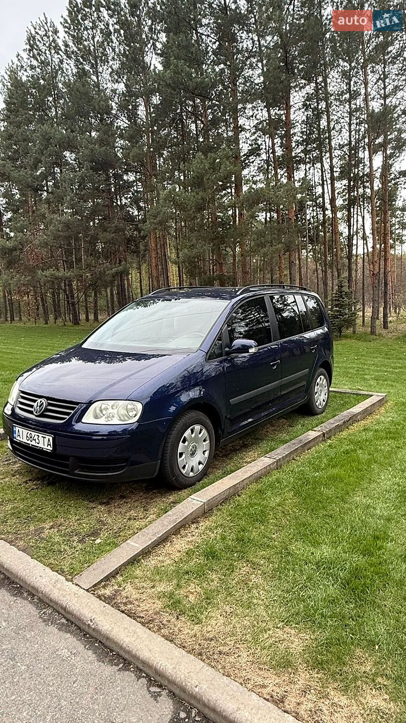 Volkswagen Touran 2004 VIN WVGZZZ1TZ4W095742 фото оголошення 2 з 11